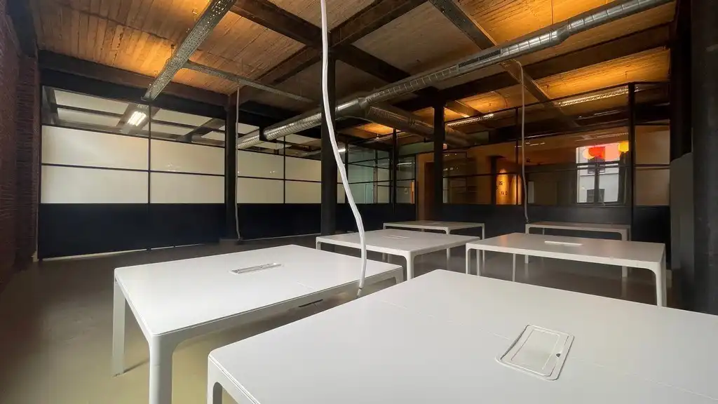 Uniek loftkantoor te huur nabij 't Eilandje in Antwerpen foto 17