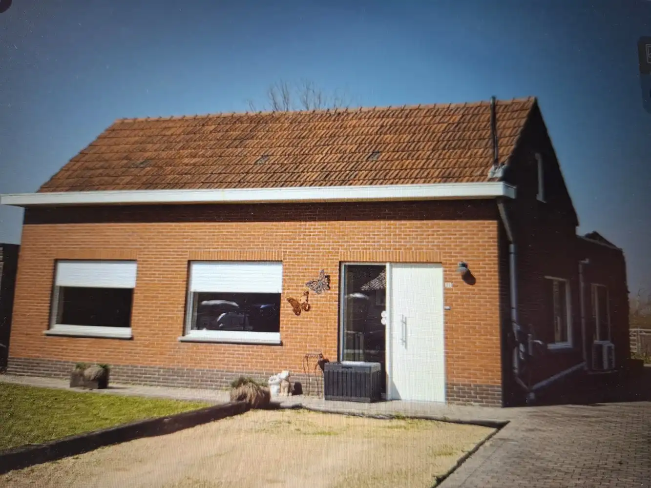 Hoofdfoto van de publicatie: Zeer rustig gelegen laagbouwwoning, 3 slaapkamers, instapklaar op een perceel van 790m²