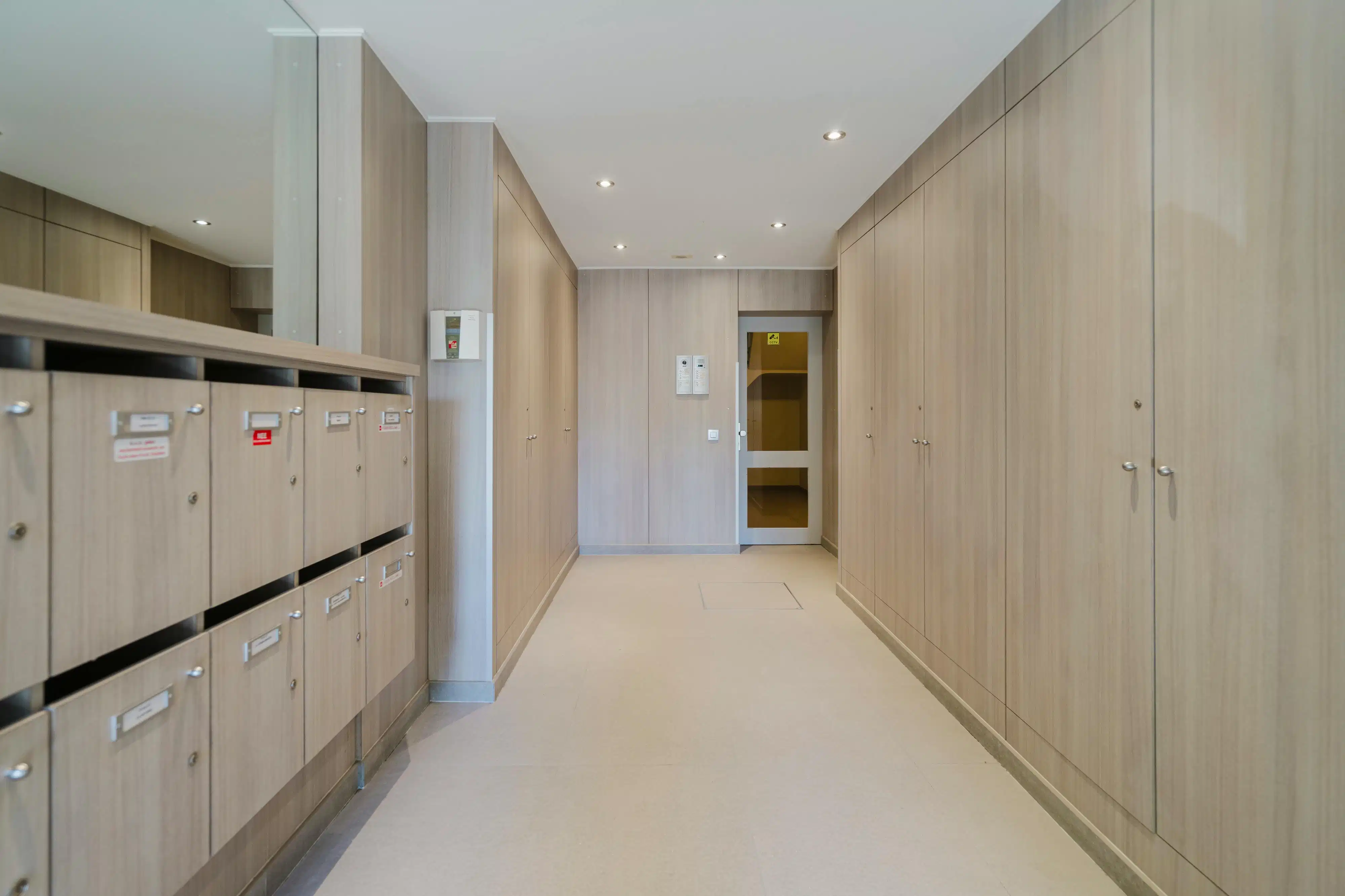 Tweeslaapkamer appartement te koop nabij de Leie te Kortrijk foto 14