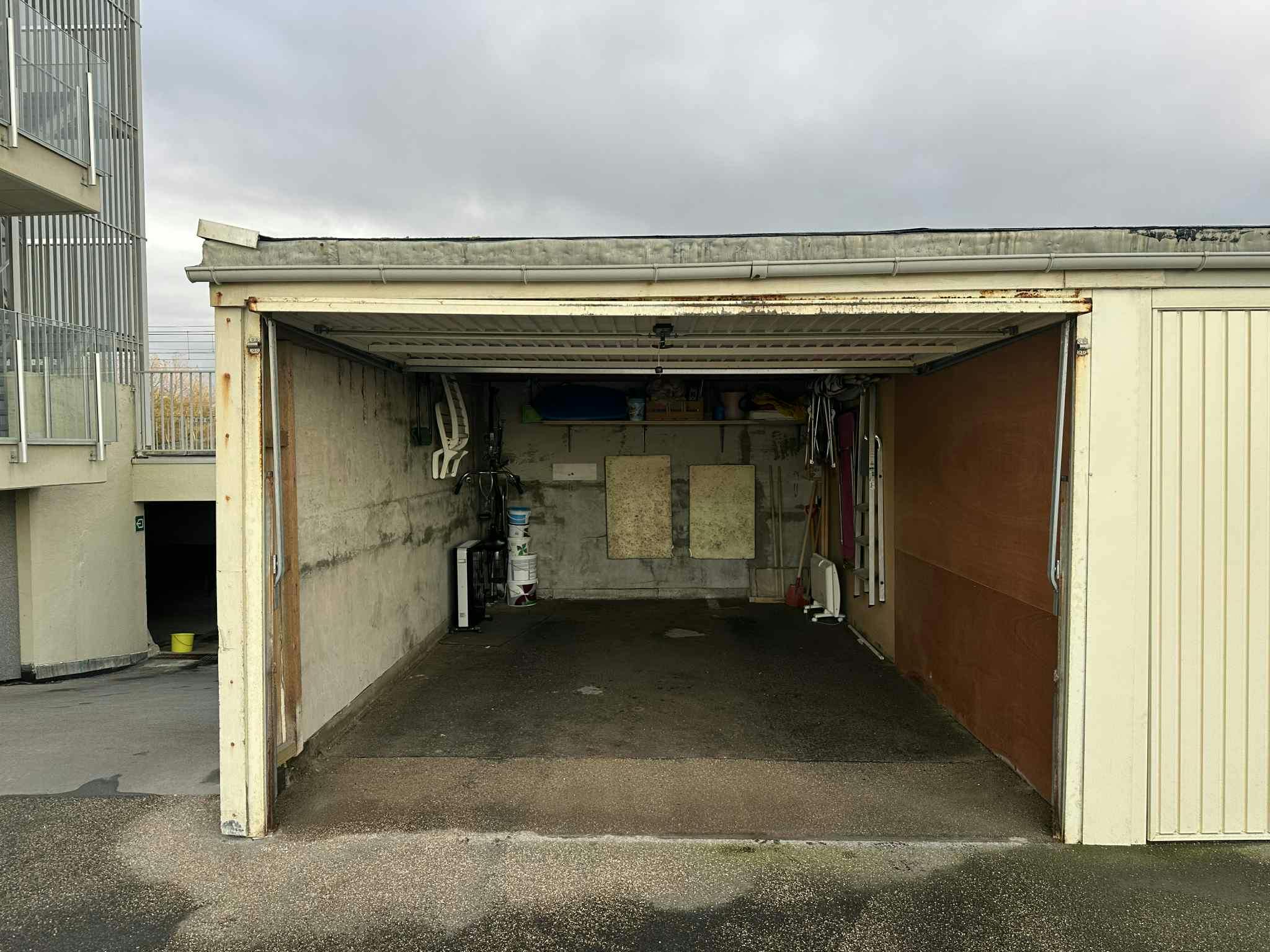 Garagebox te Zeedijk 257 in Middelkerke te koop! foto 9