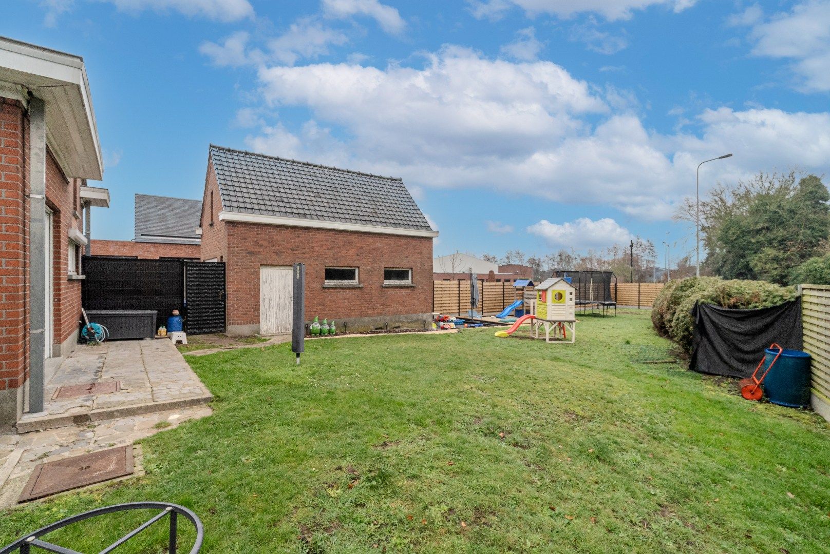 Ruime en karaktervolle villa op 750m² in Deerlijk foto 13