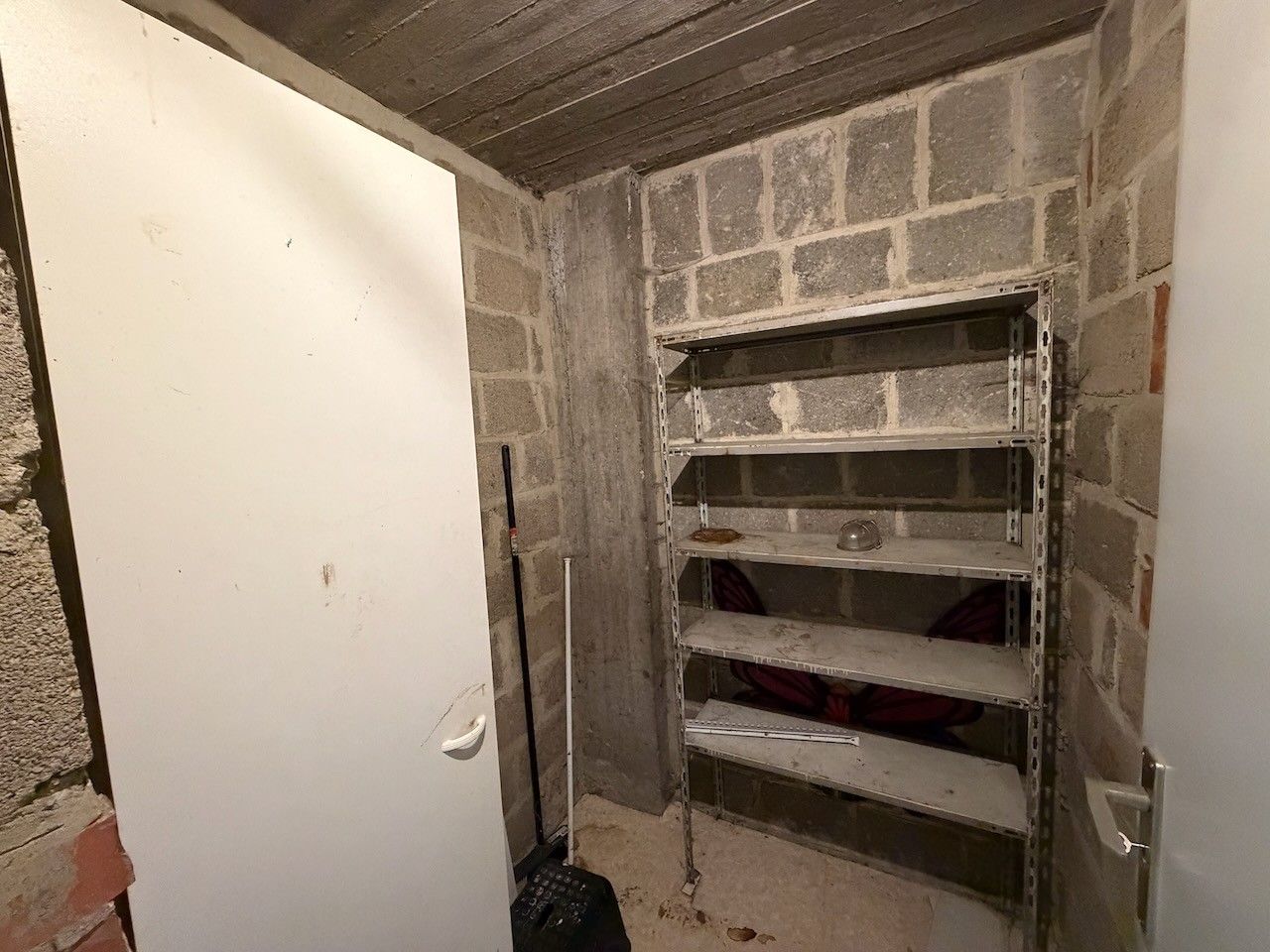 Genk-centrum, Dieplaan 29 bus 28 - Gezellig appartement met 1 slaapkamer (47 m2) en kelderberging. foto 15