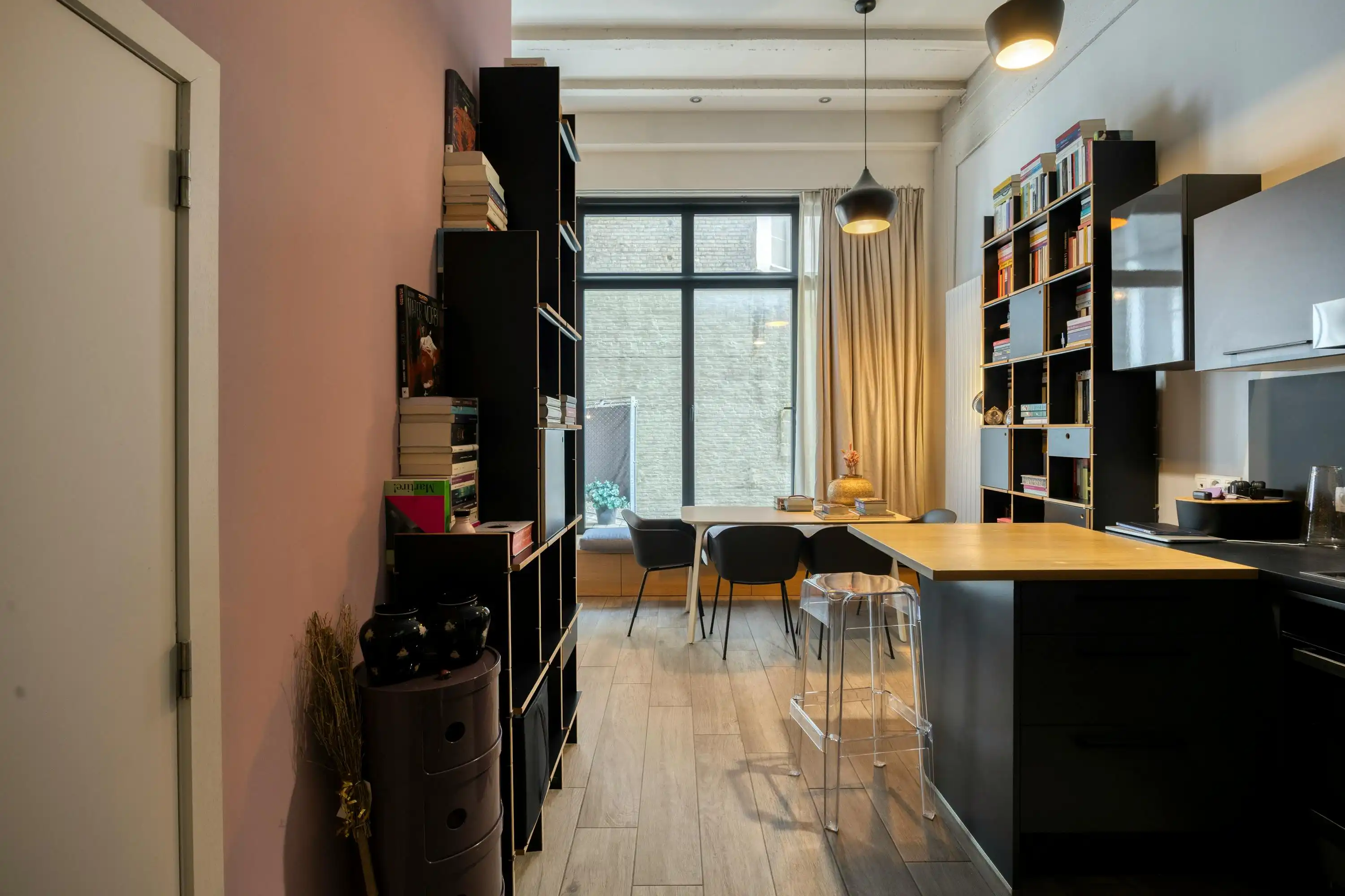 Prachtig 1-kamerappartement aan Sint-Katelijne te koop foto 11