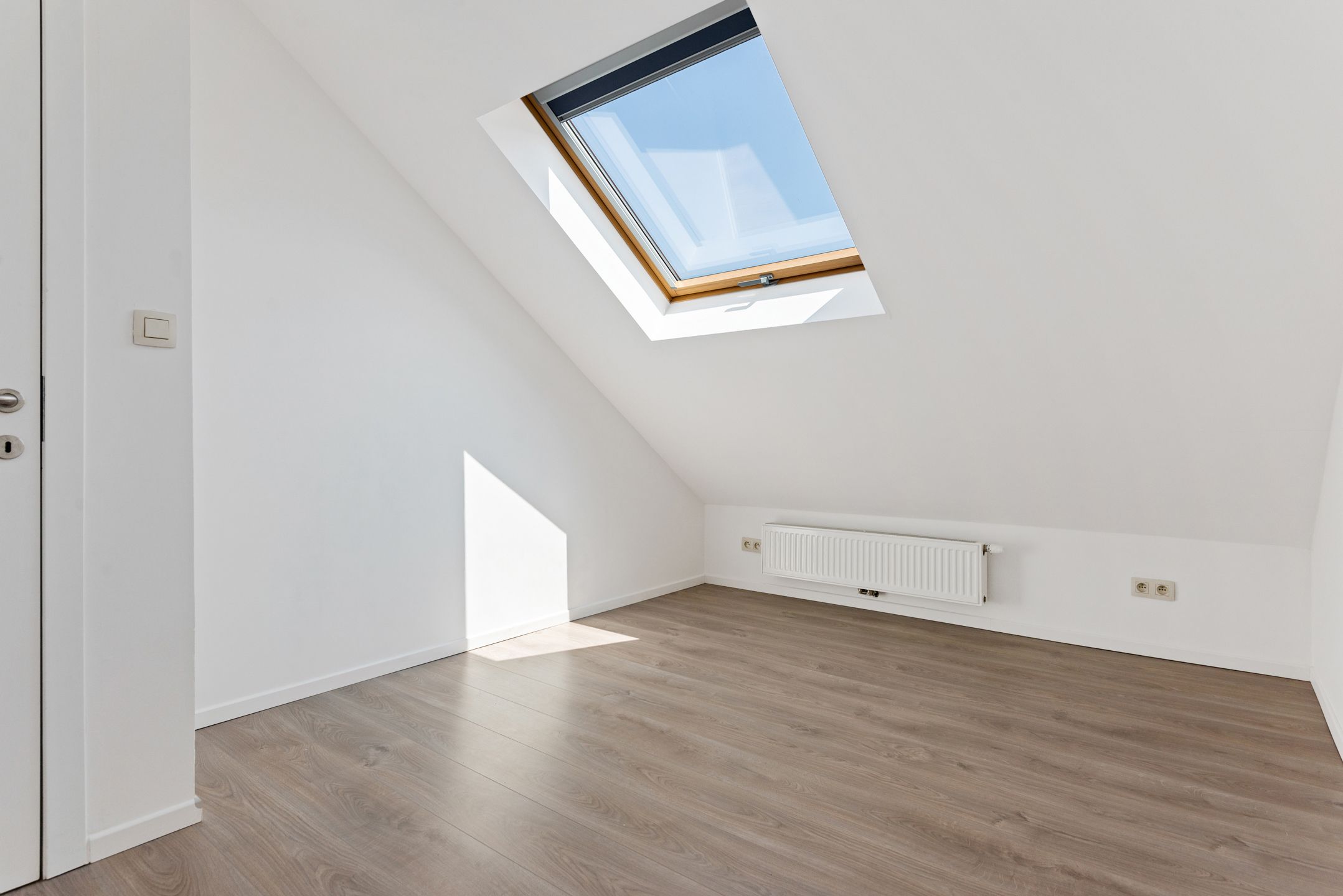 Recente drie-slaapkamerwoning te Boom foto 17