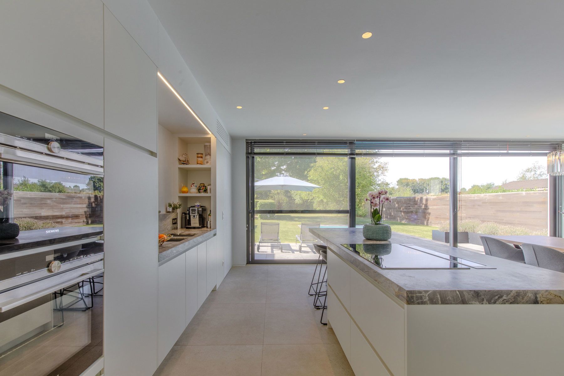 Luxueus werken en wonen onder één dak – BEN-villa met kantoorruimte foto 8