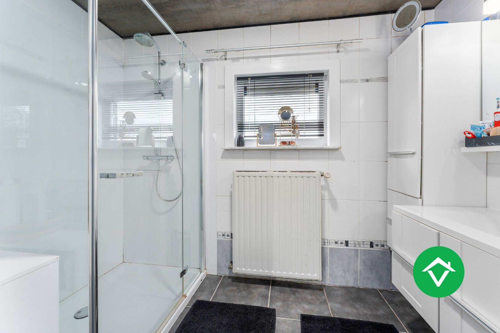 Instapklare alleenstaande woning met zuidgerichte tuin in Staden foto 20