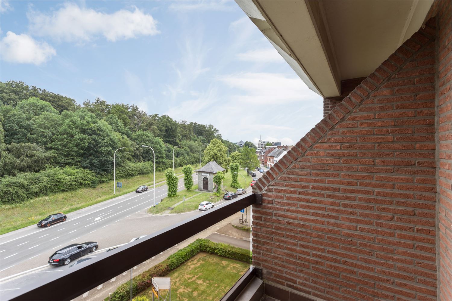 Zeer mooi appartement met 3 slaapkamers en autostaanplaats, centrum Diest! foto 11