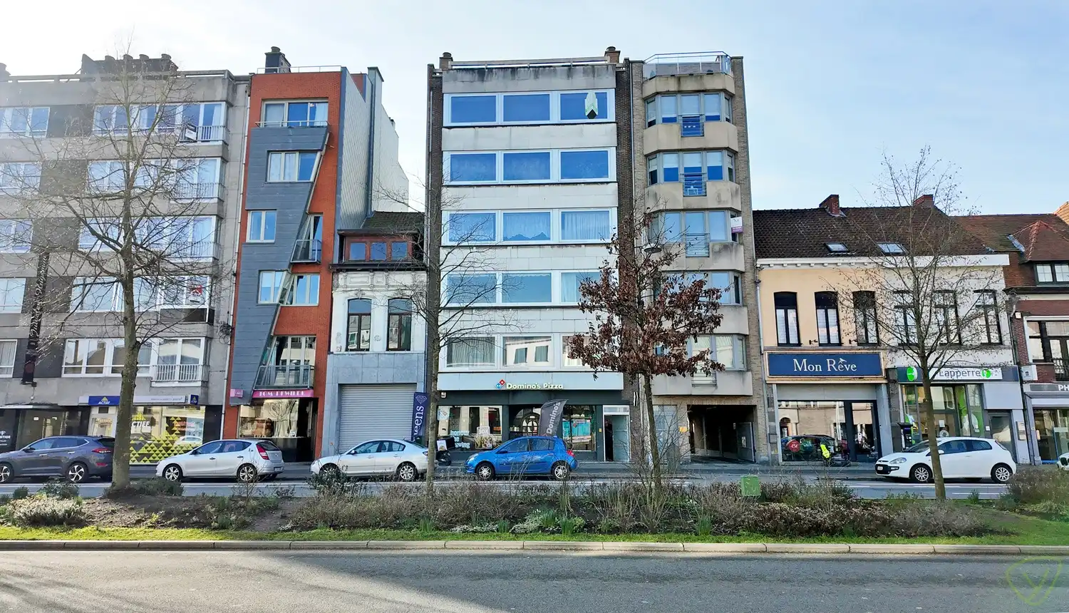 Lichtrijk en ruim 3-slaapkamerappartement op centrale ligging foto 15