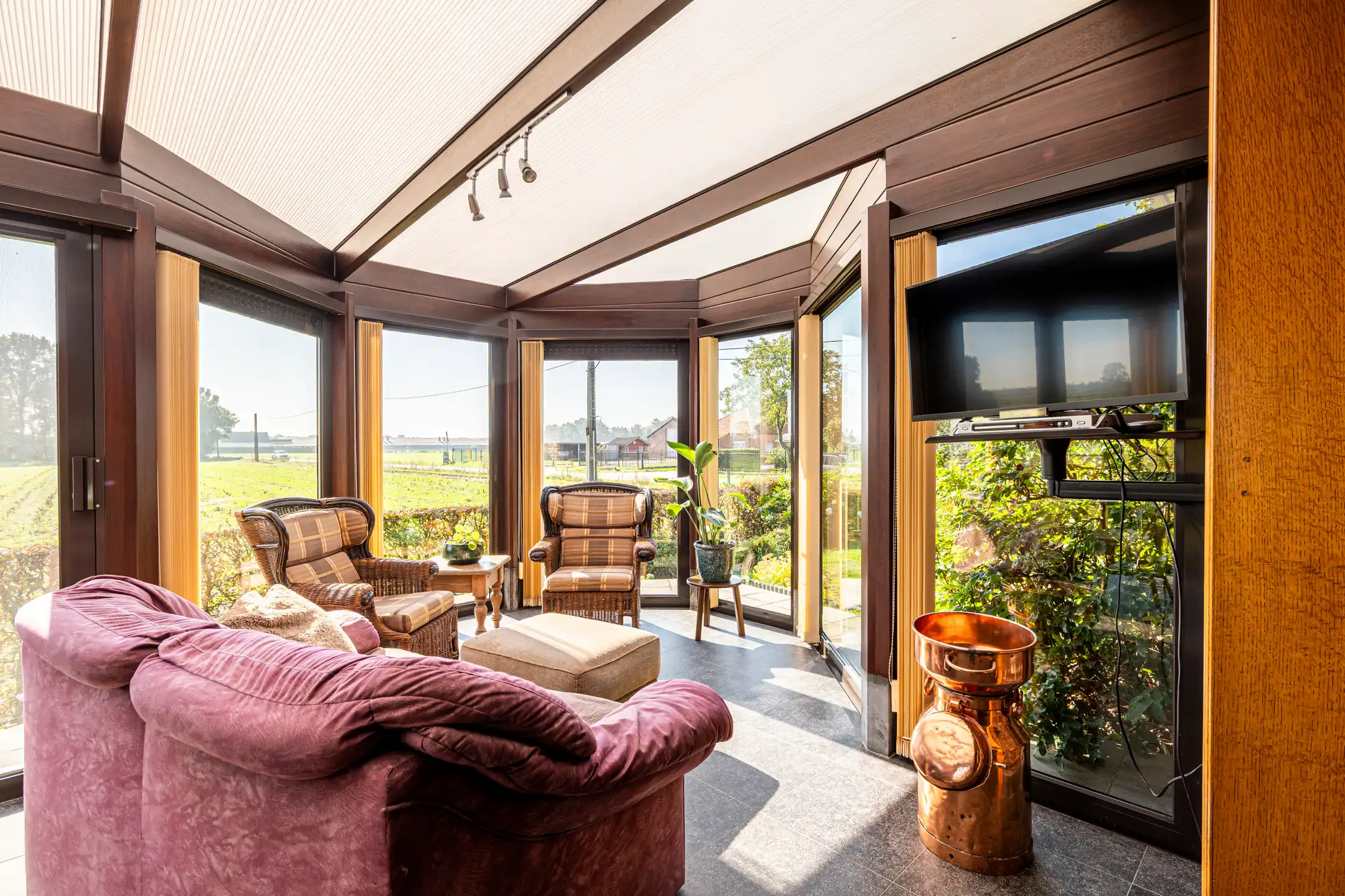 Villa met matgazijn op een perceel van ca. 2.000m² aan de groene rand in Poppel foto 8