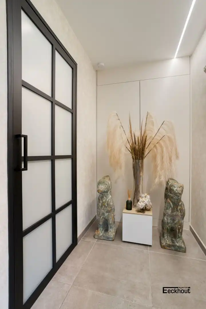 Modern triplex-appartement met 3 slaapkamers - Ideaal als investeringspand wegens aanwezigheid van vaste huurders foto 8