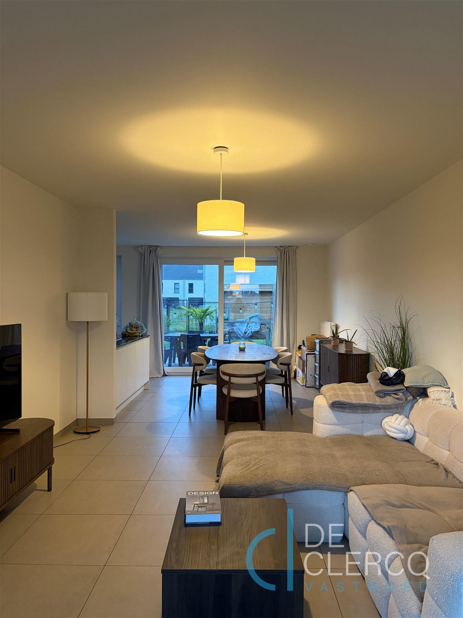 Nieuwbouwwoning te huur in mooie verkaveling te Oostakker!  foto 2