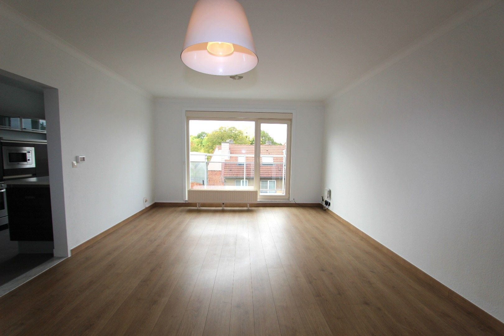 GERENOVEERD DAKAPPARTEMENT MET 2 TERRASSEN foto 2