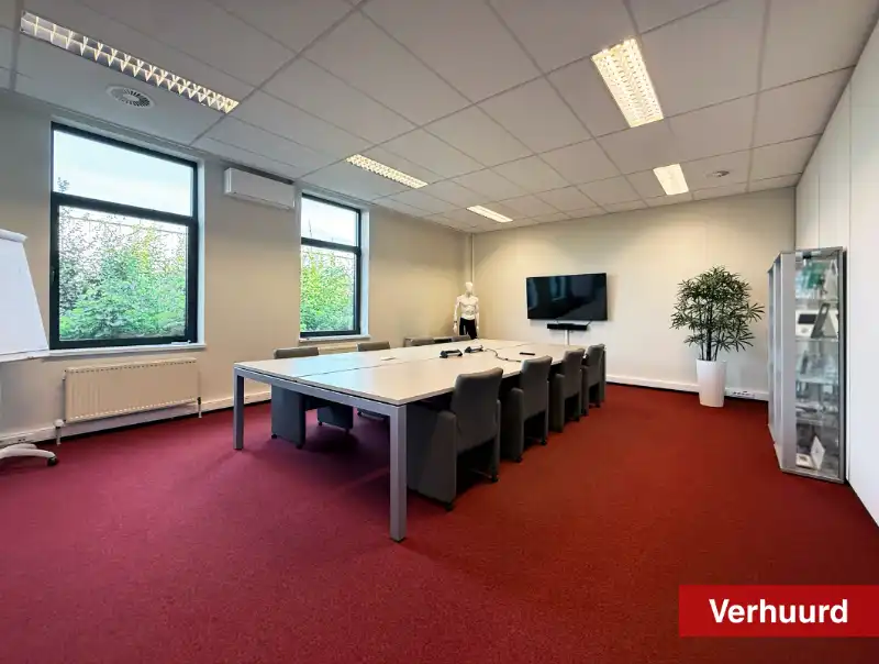 Sint-Niklaas - TE KOOP: Bedrijfsgebouw voor eigen gebruik of investering foto 11