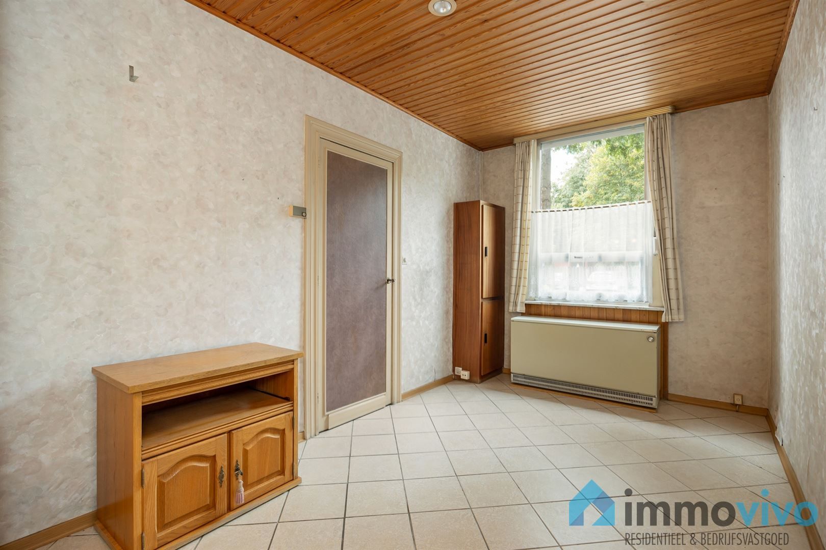 Volledig te renoveren woning met potentieel, tuin en mogelijkheid tot extra slaapkamer. foto 4