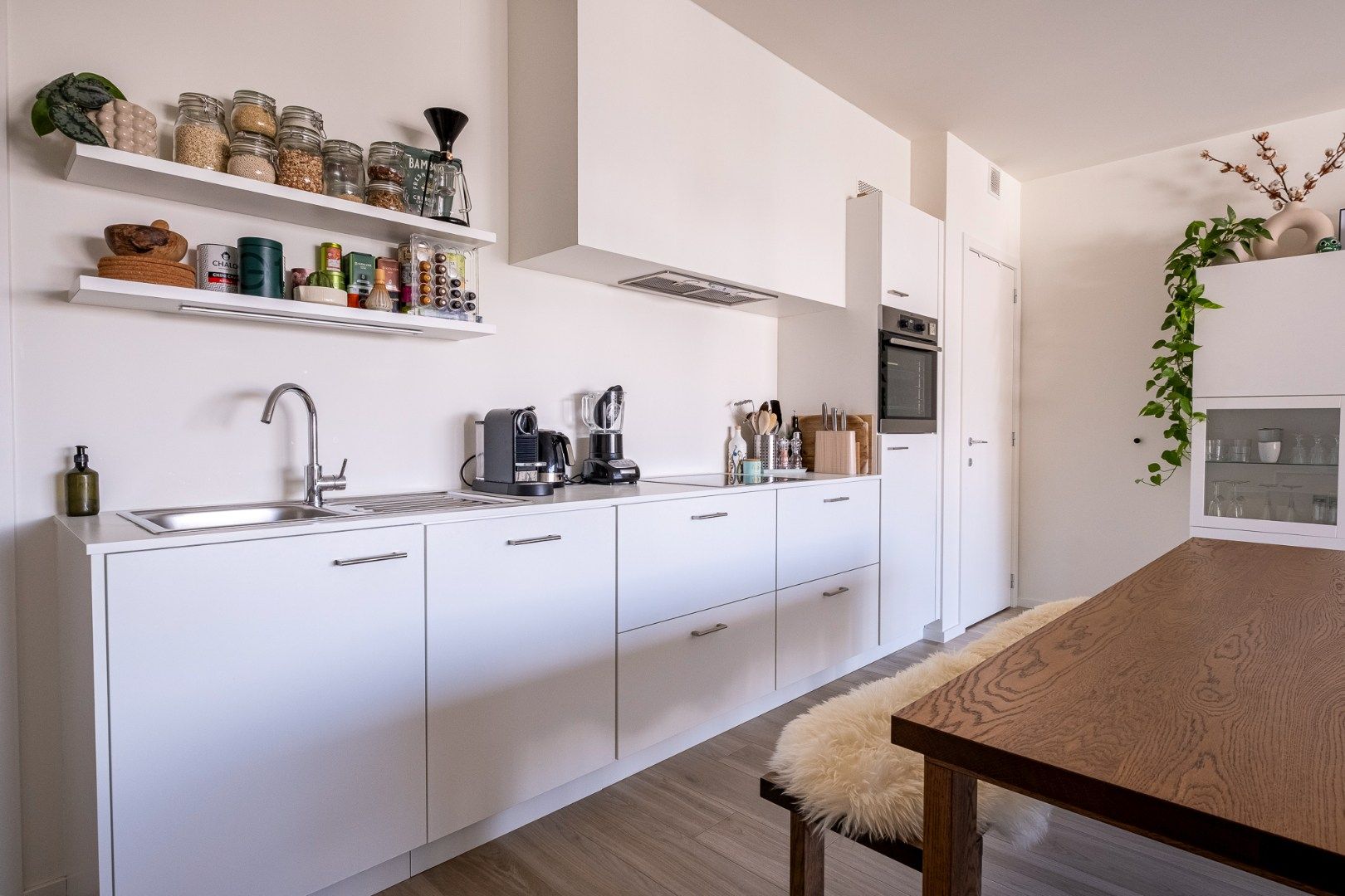 Prachtig appartement gelegen in de nieuwbouwrealisatie “Minnehof”. foto 2