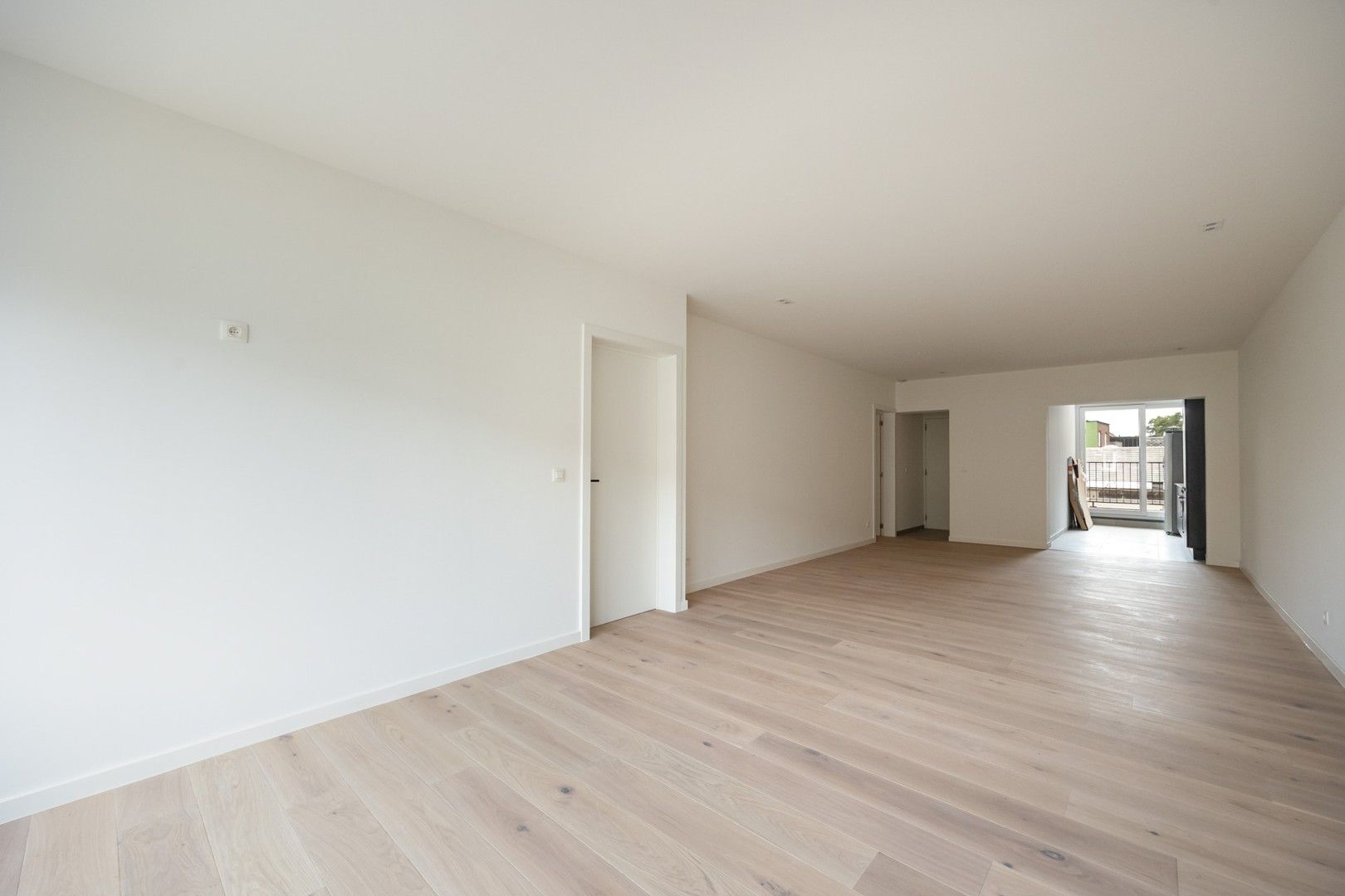 APPARTEMENT + TERRAS foto 4
