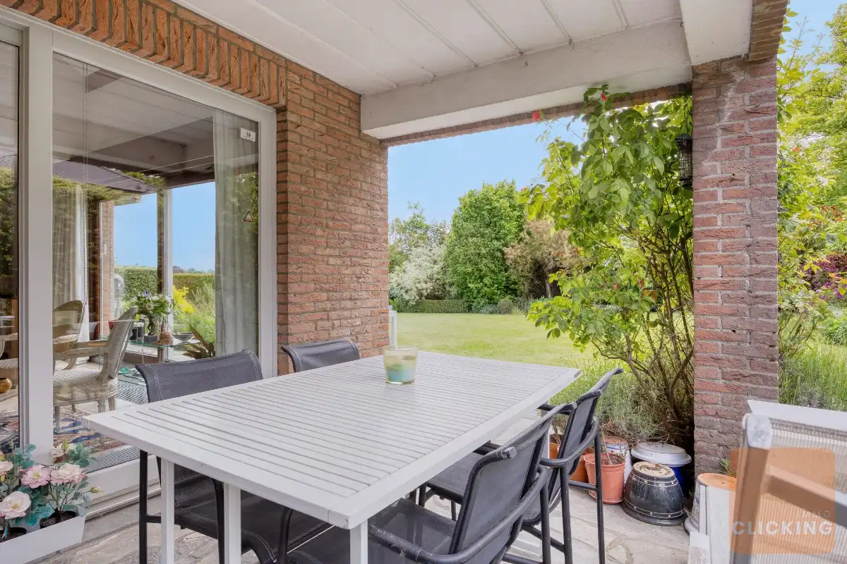 CHARMANTE VILLA MET ICONISCHE SEVENTIES–EIGHTIES SOUL foto 5