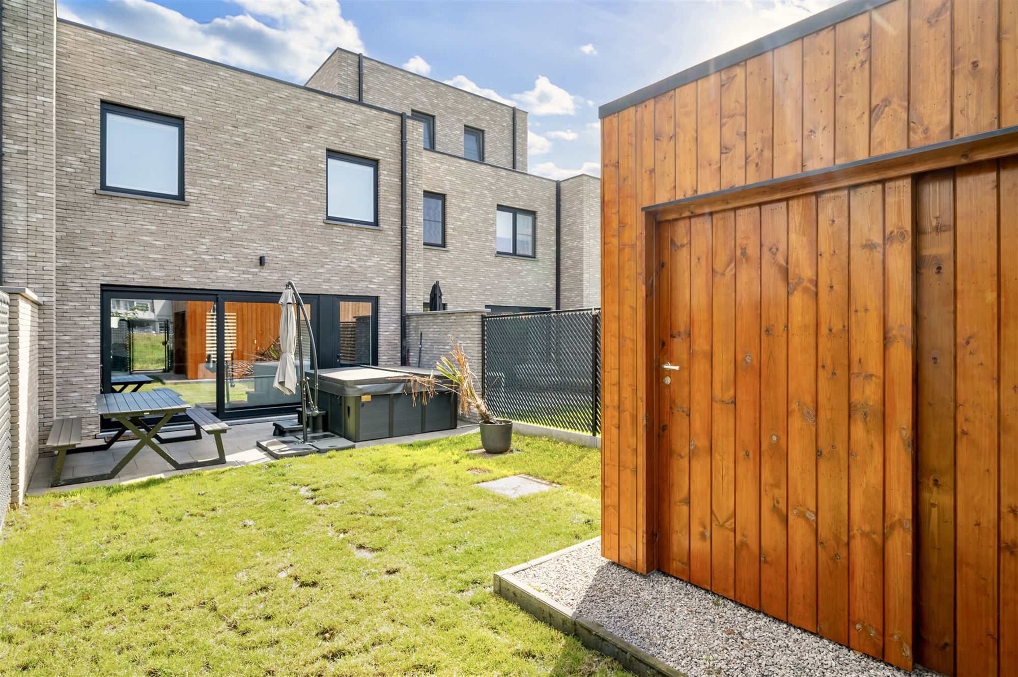 Prachtige en instapklare woning met 3 slpks en tuin foto 25