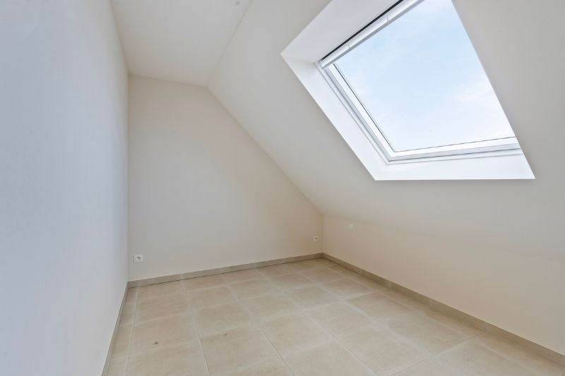 App  (113m2), met terras en overdekte parkeerpl. foto 9