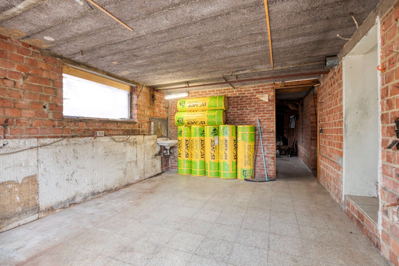 Open bebouwing met 3 slaapkamers, ruime garage op een perceel van 9a 62ca– EPC 596 kWh/m² - bewoonbare opp. 218 m² foto 21