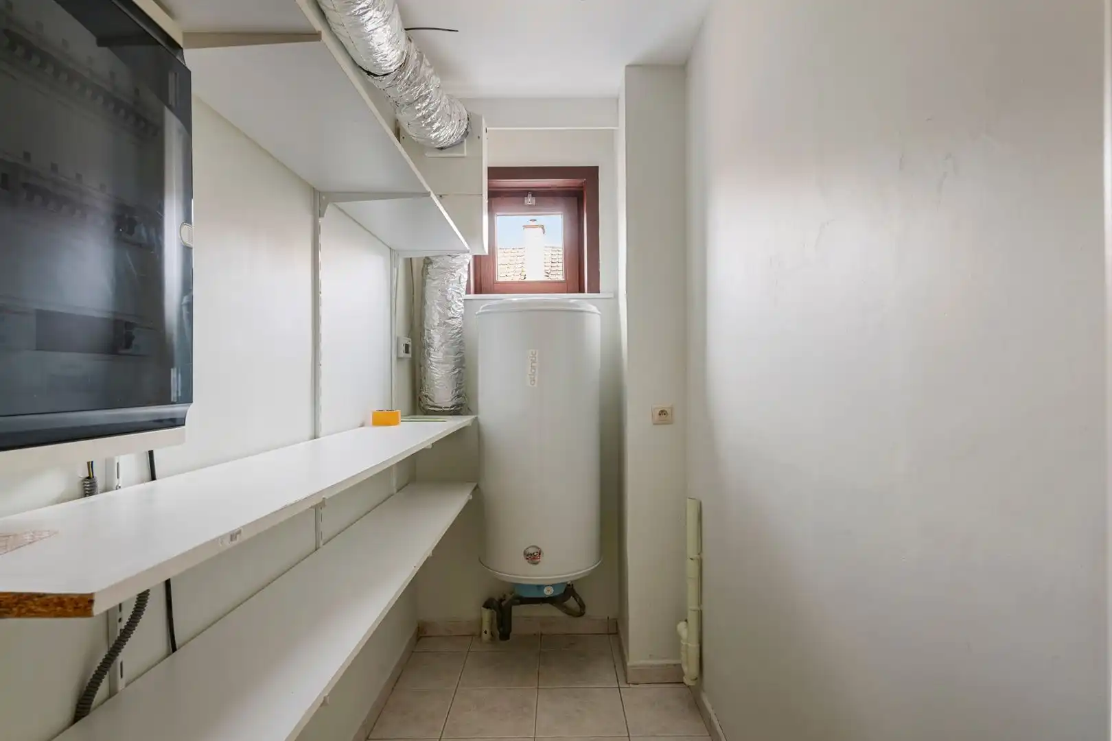 Eenslaapkamer appartement met berging foto 12