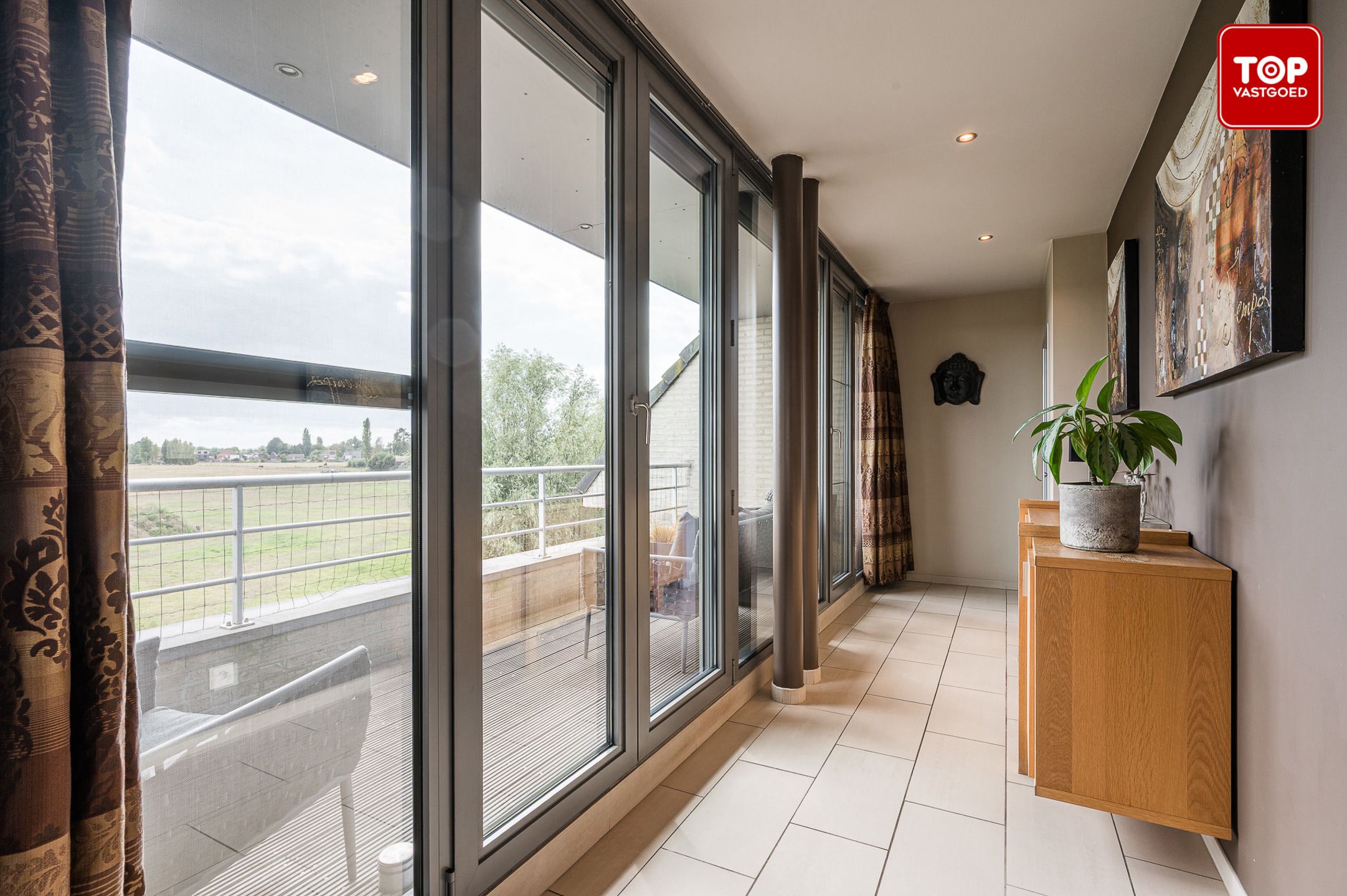 Uniek ruim appartement op een toplocatie in de Gentse rand foto 14