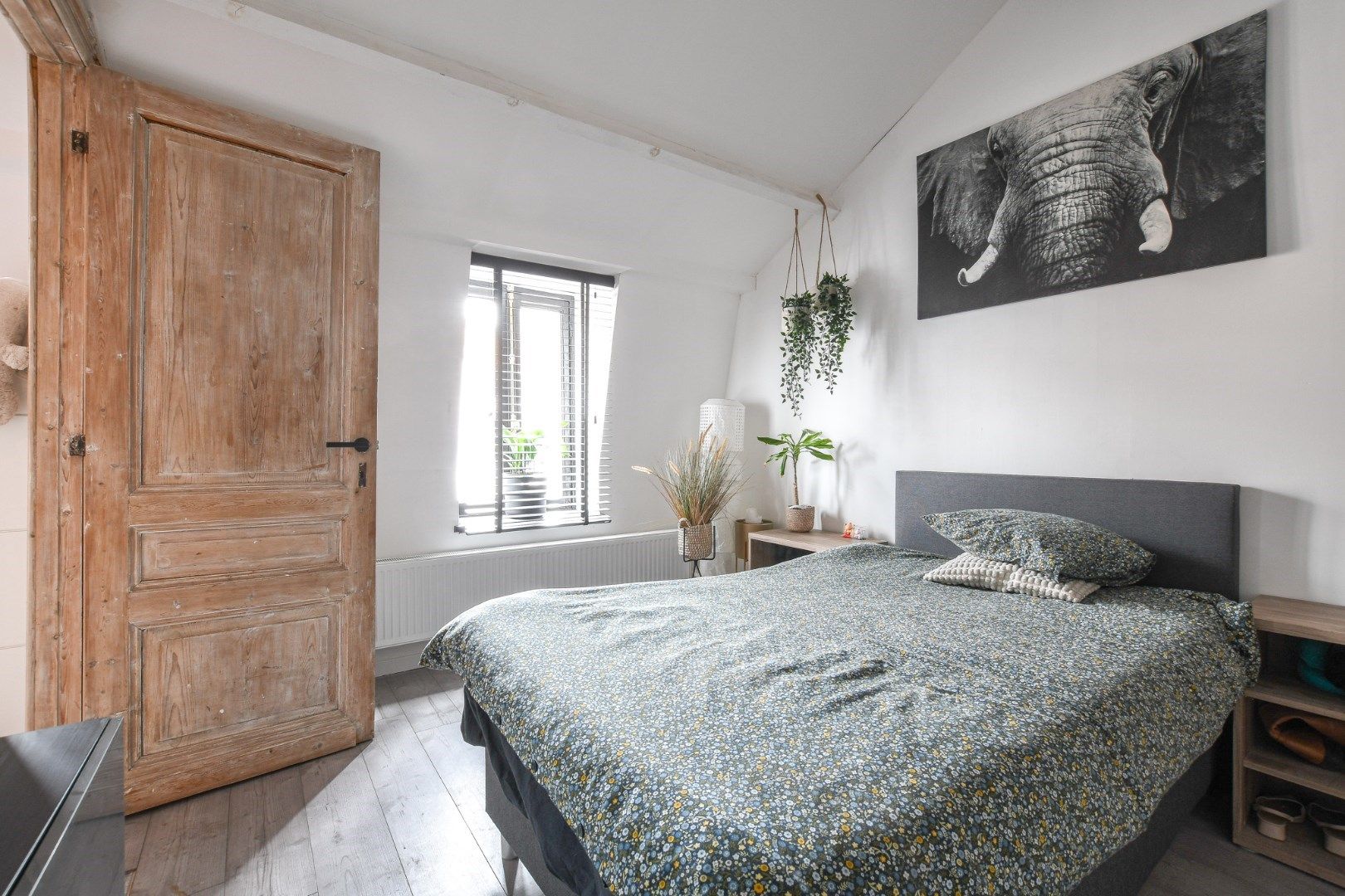 Ruim gerenoveerd herenhuis in hartje Blankenberge - vlakbij strand en zee!  foto 19