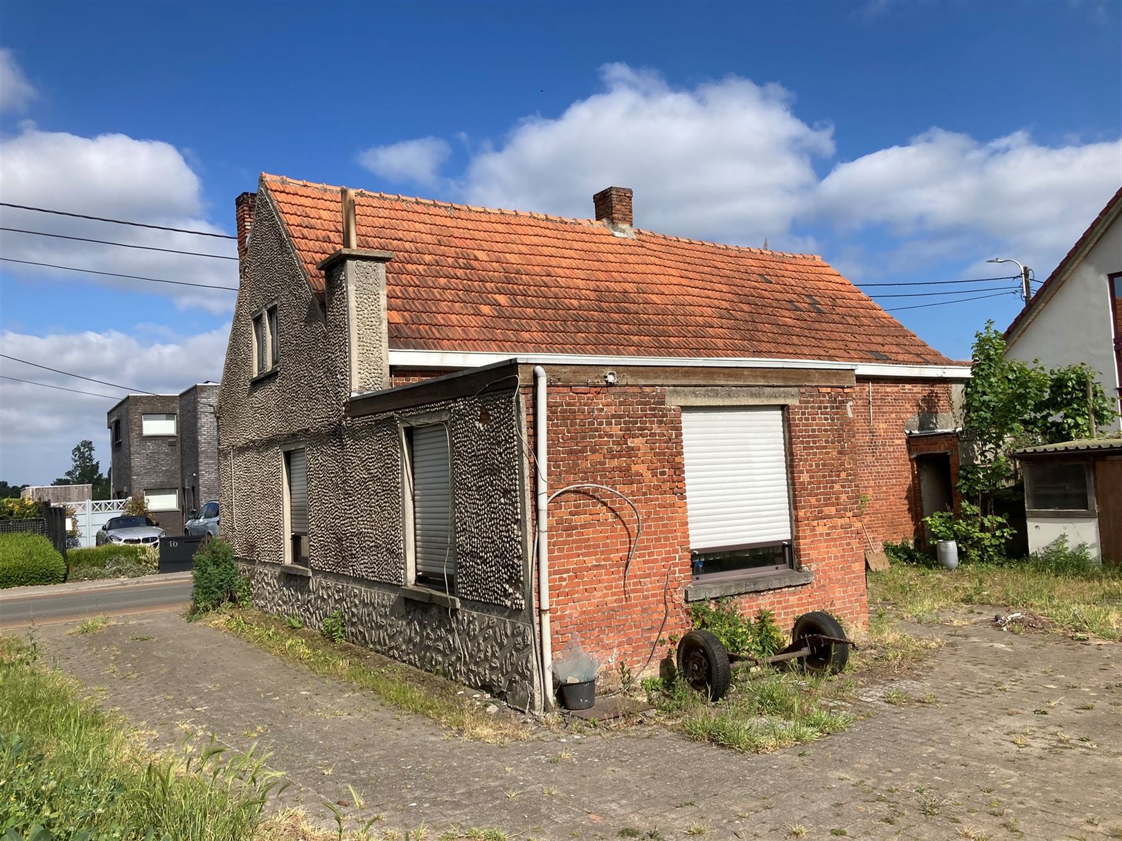 Af te breken woning op mooi perceel bouwgrond foto 3