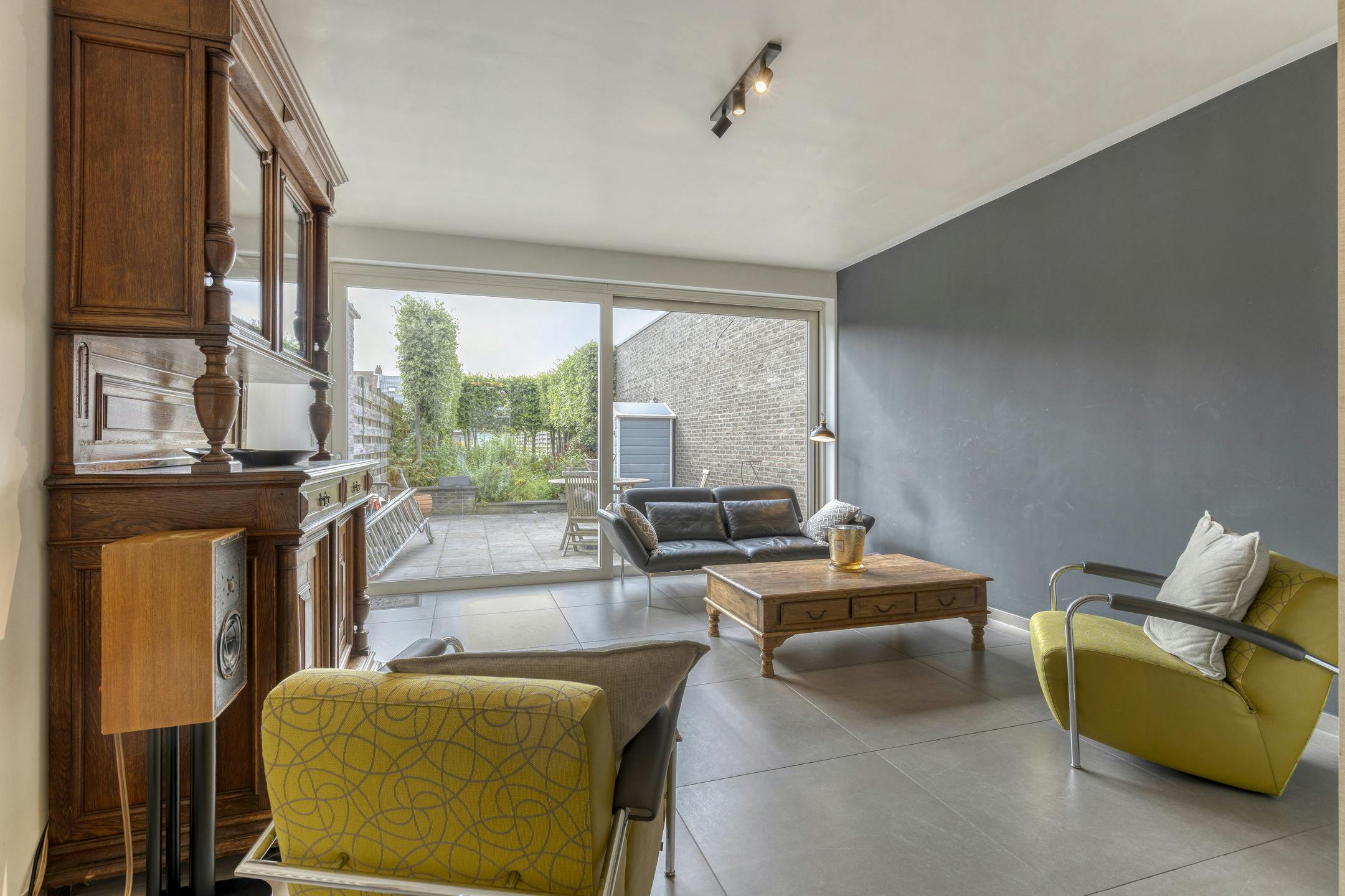 Instapklaar huis te koop (B-label) in Brugge met 3 kamers foto 3