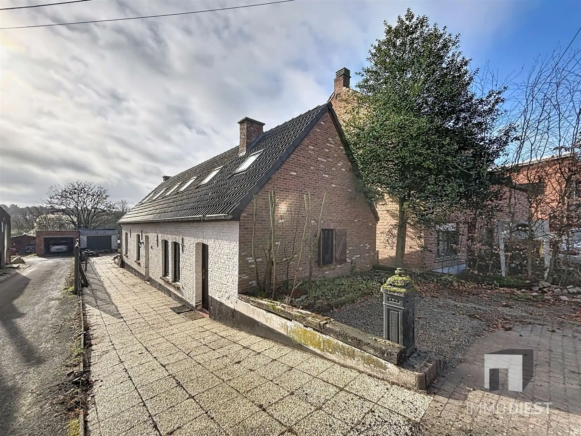 Fermette op 8a 60ca met achteraan zicht over de Demervallei (Langdorp). foto 31