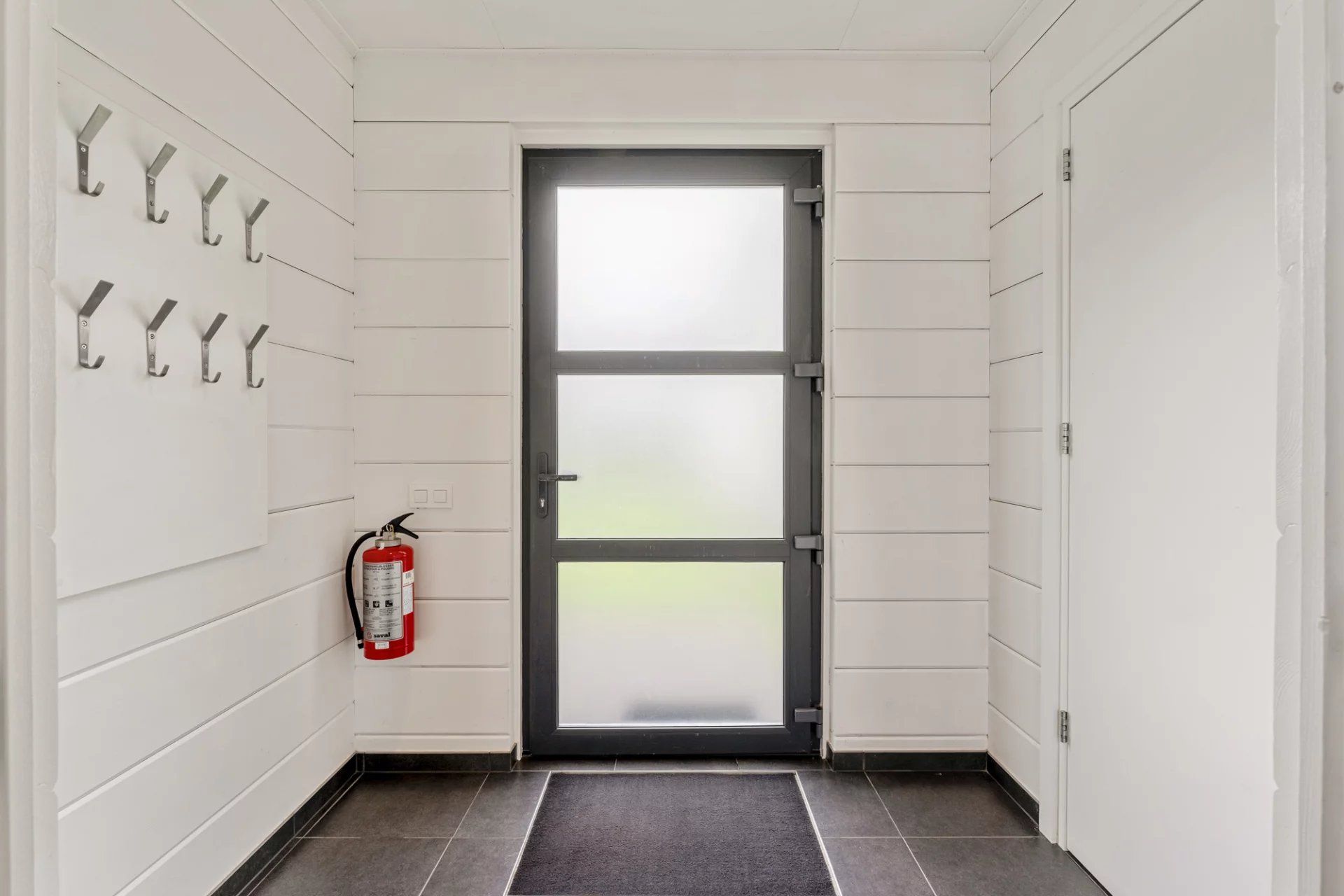 Luxe 4-persoonsvilla met sauna & jacuzzi – zorgeloze investering tot 2034! foto 18