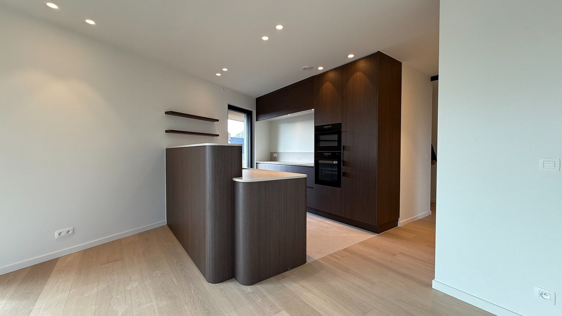 Uniek Penthouse TE HUUR in Waregem! foto 6