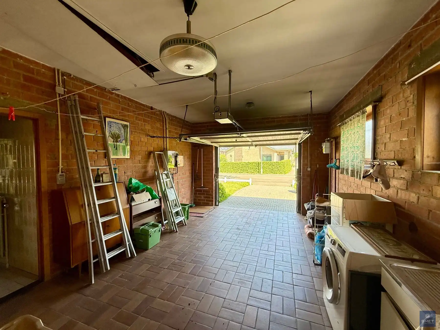 TE RENOVEREN BUNGALOW MET 2 SLPKS EN GARAGE foto 13