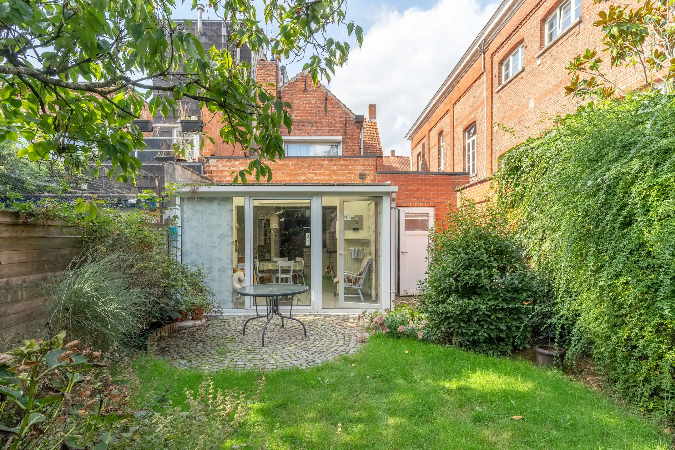Charmante stadswoning met 2 wooneenheden, garage en tuin foto 41
