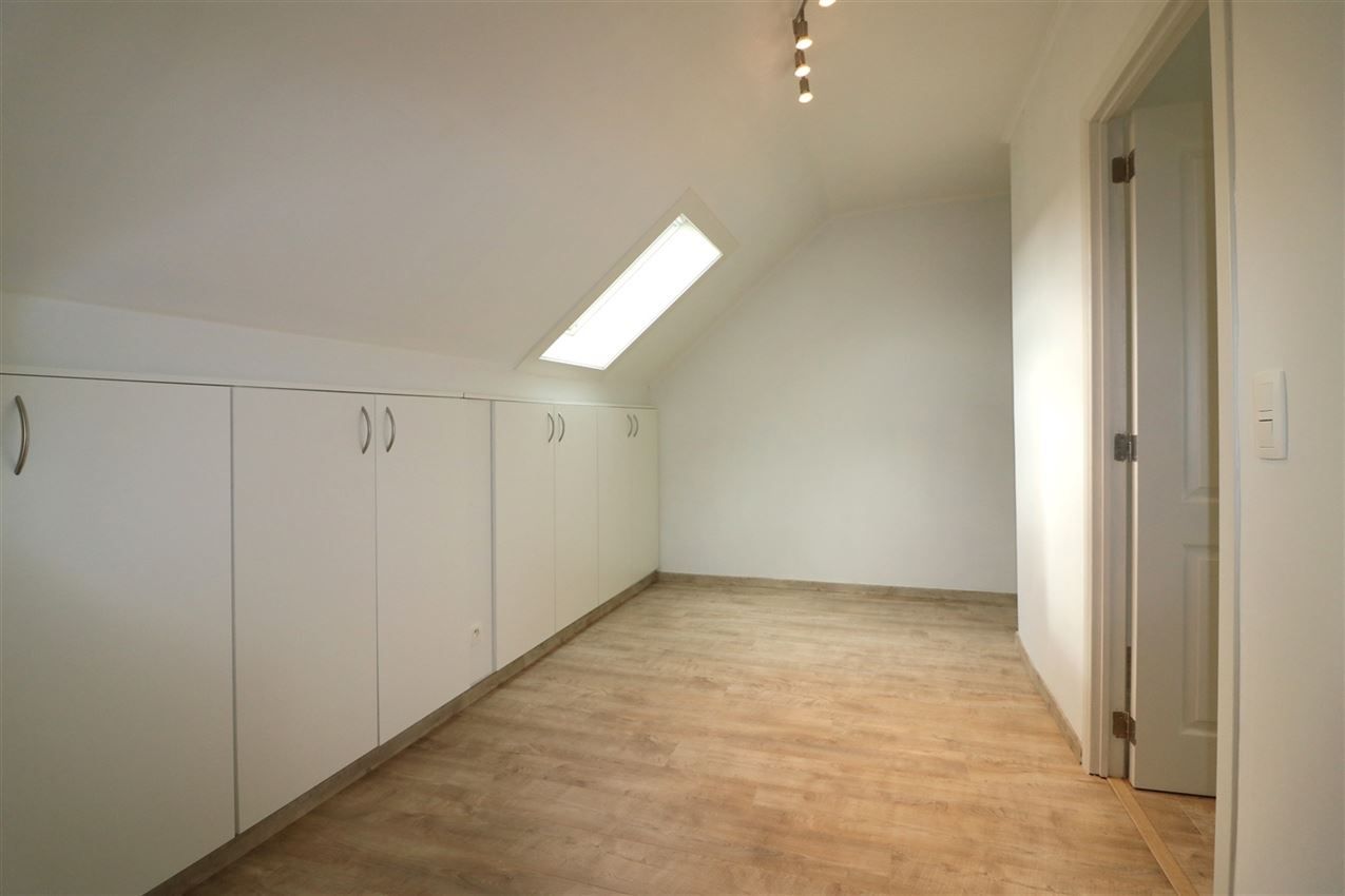 Winkelruimte en (huur)appartement met aparte ingang  foto 49