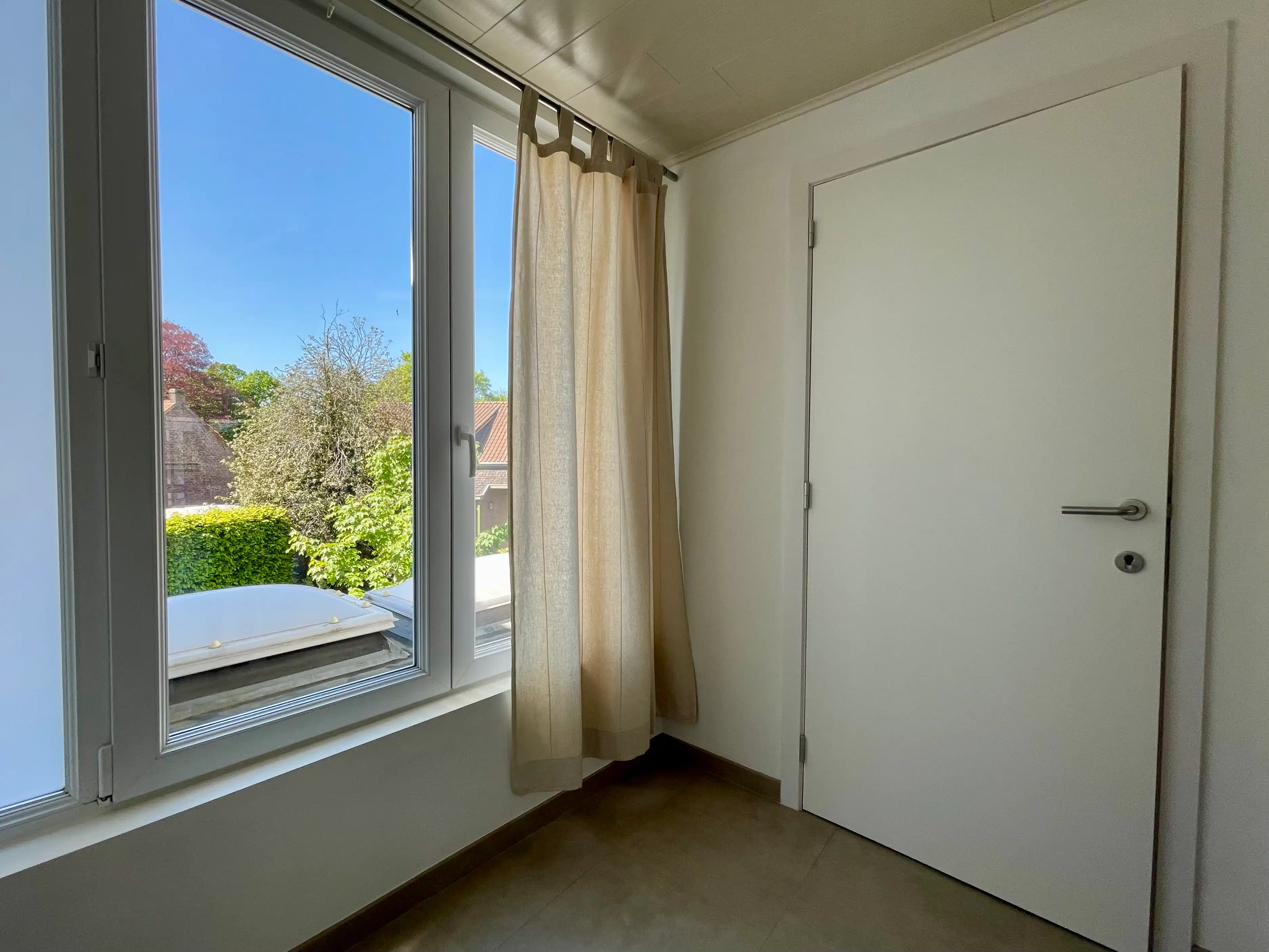 Instapklaar tweeslaapkamerappartement te Gent/Wondelgem foto 8