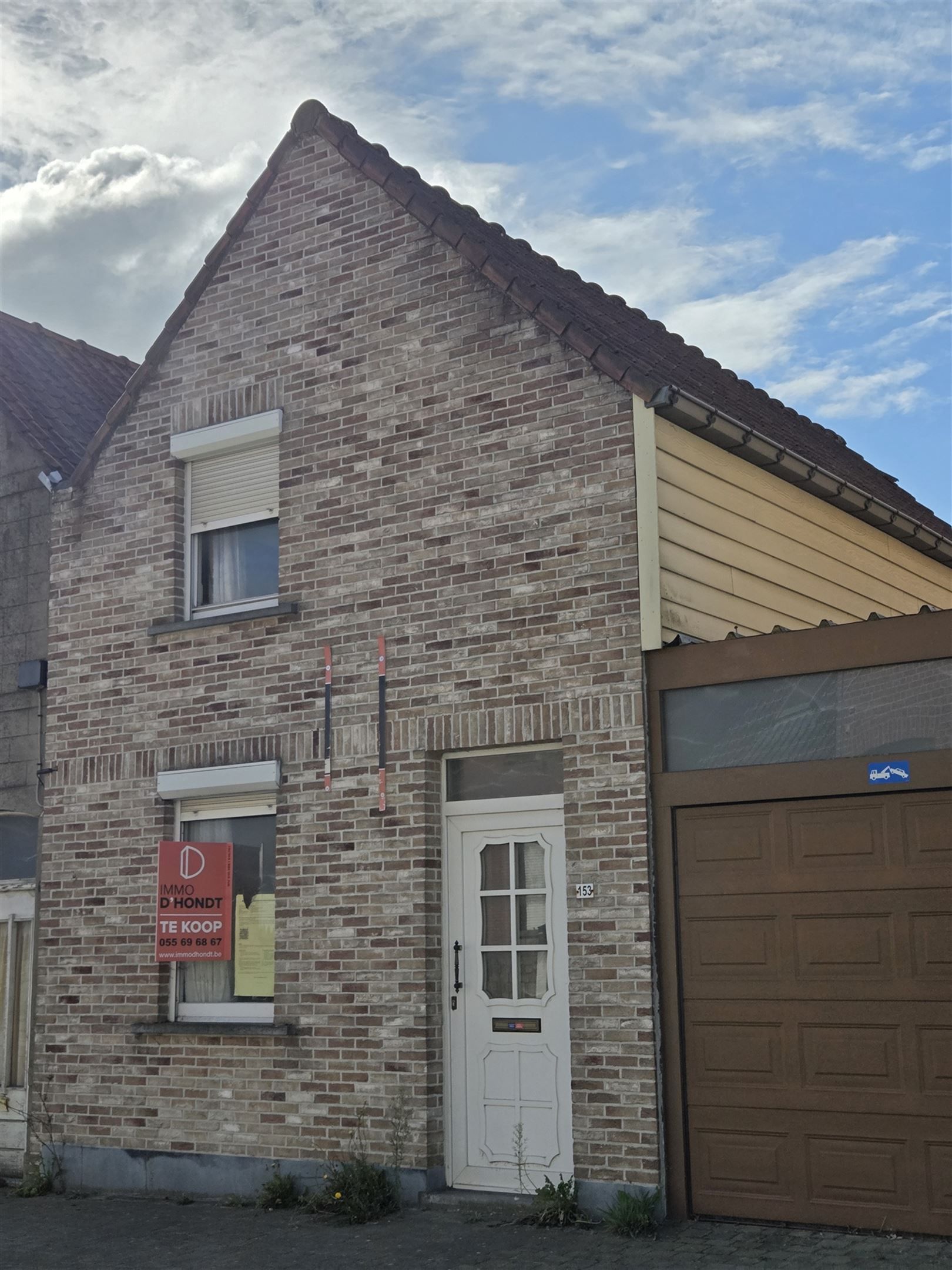 Hoofdfoto van de publicatie: Te renoveren rijwoning te Ronse