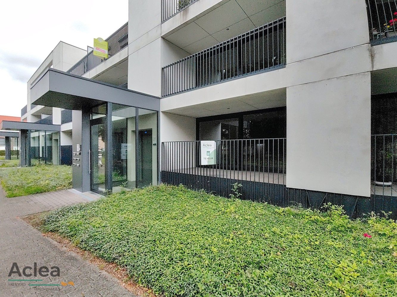 ruim gelijkvloers appartement met zicht op pastorietuin foto 4