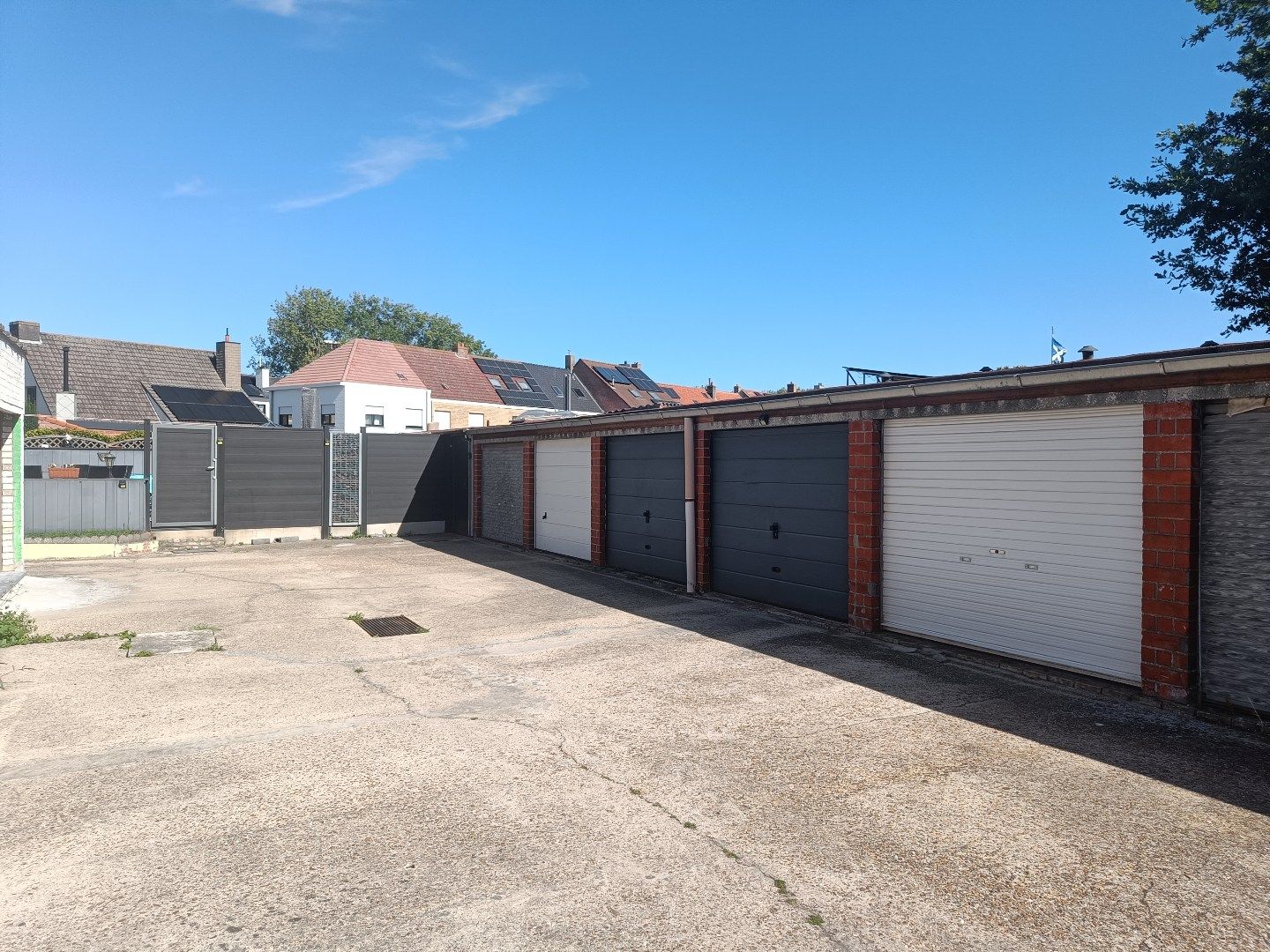 Volumineuze gezinswoning met garage en tuin te Zeebrugge foto 16