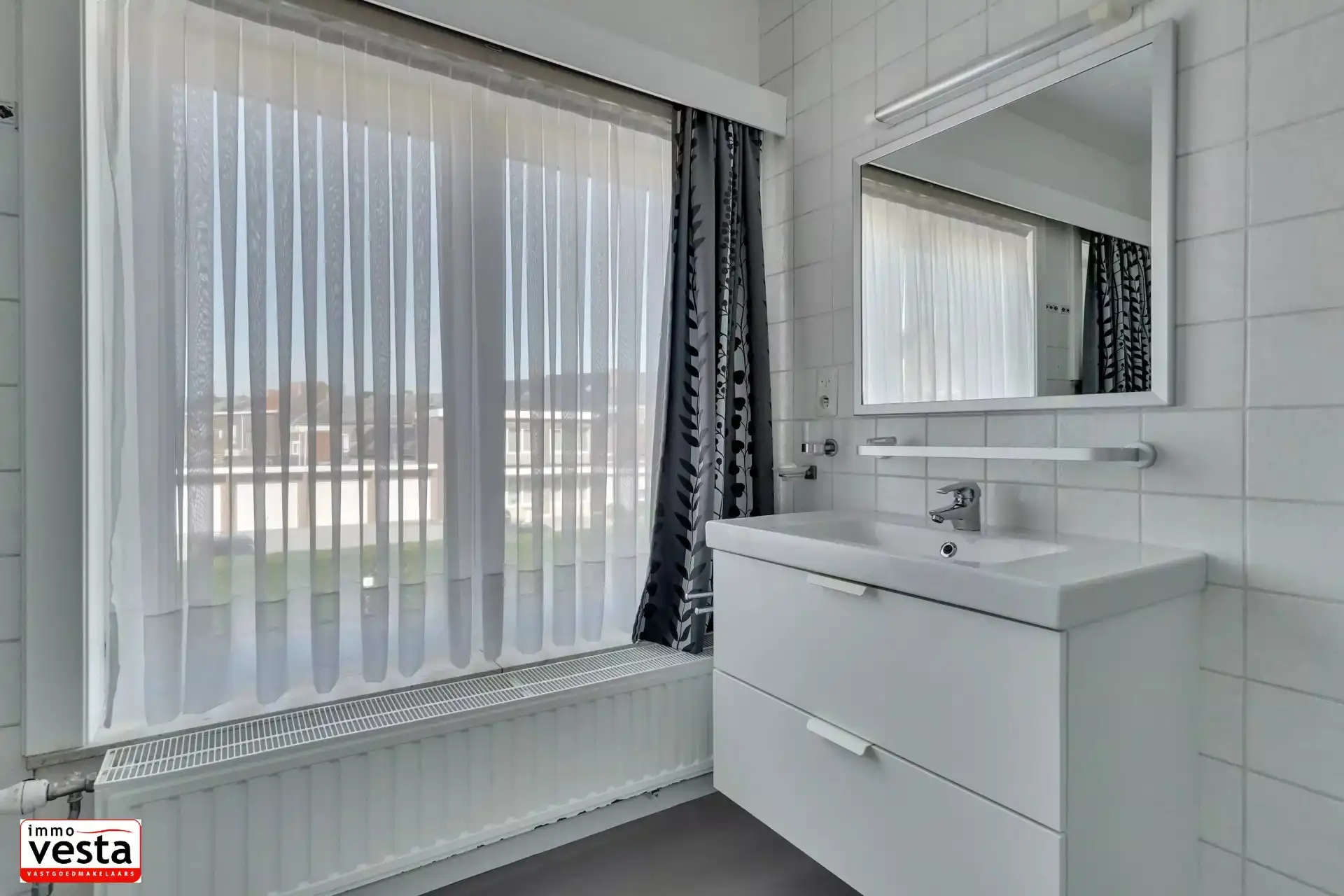 Ruime gezinswoning met 4 slaapkamers foto 14