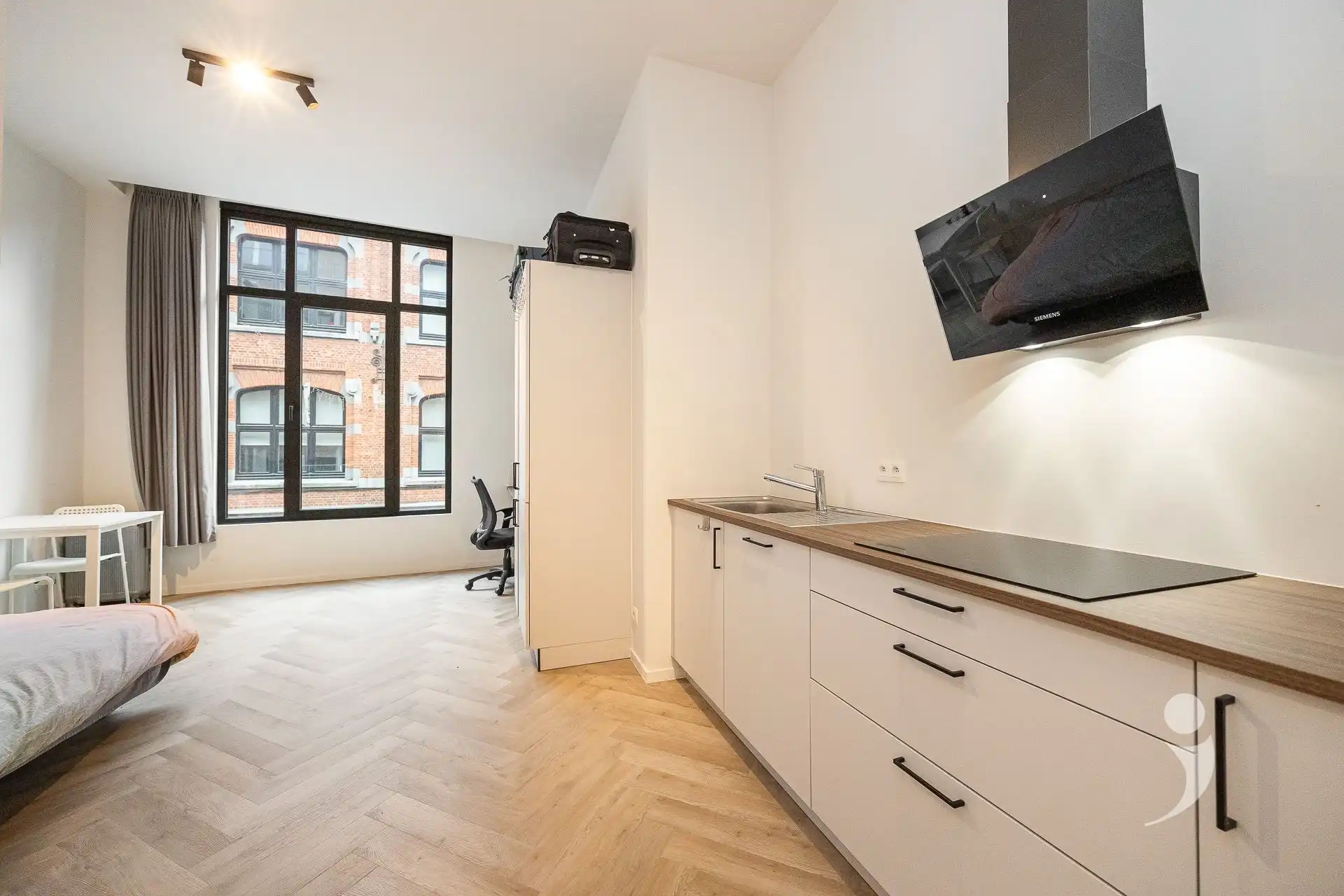 High-end studentenstudio in centrum Leuven foto {{pictureIndex}}
