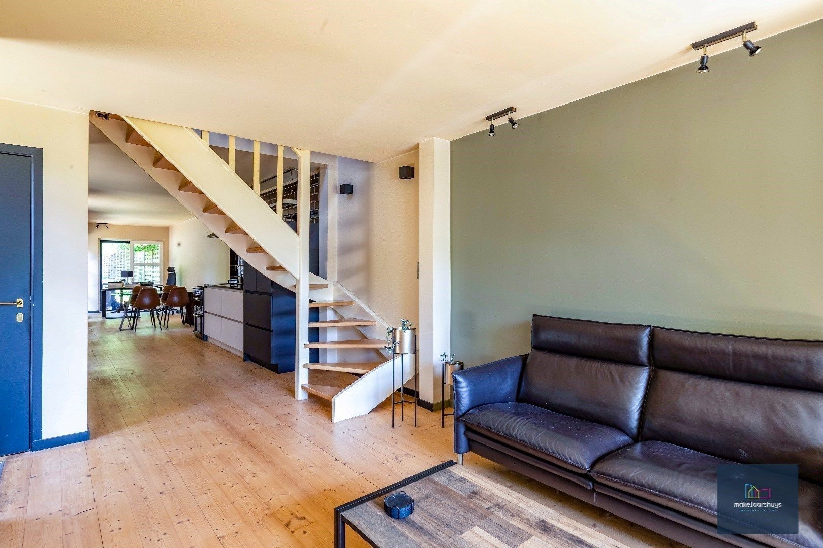 Halfopen bebouwing met tuin nabij centrum Destelbergen foto 2