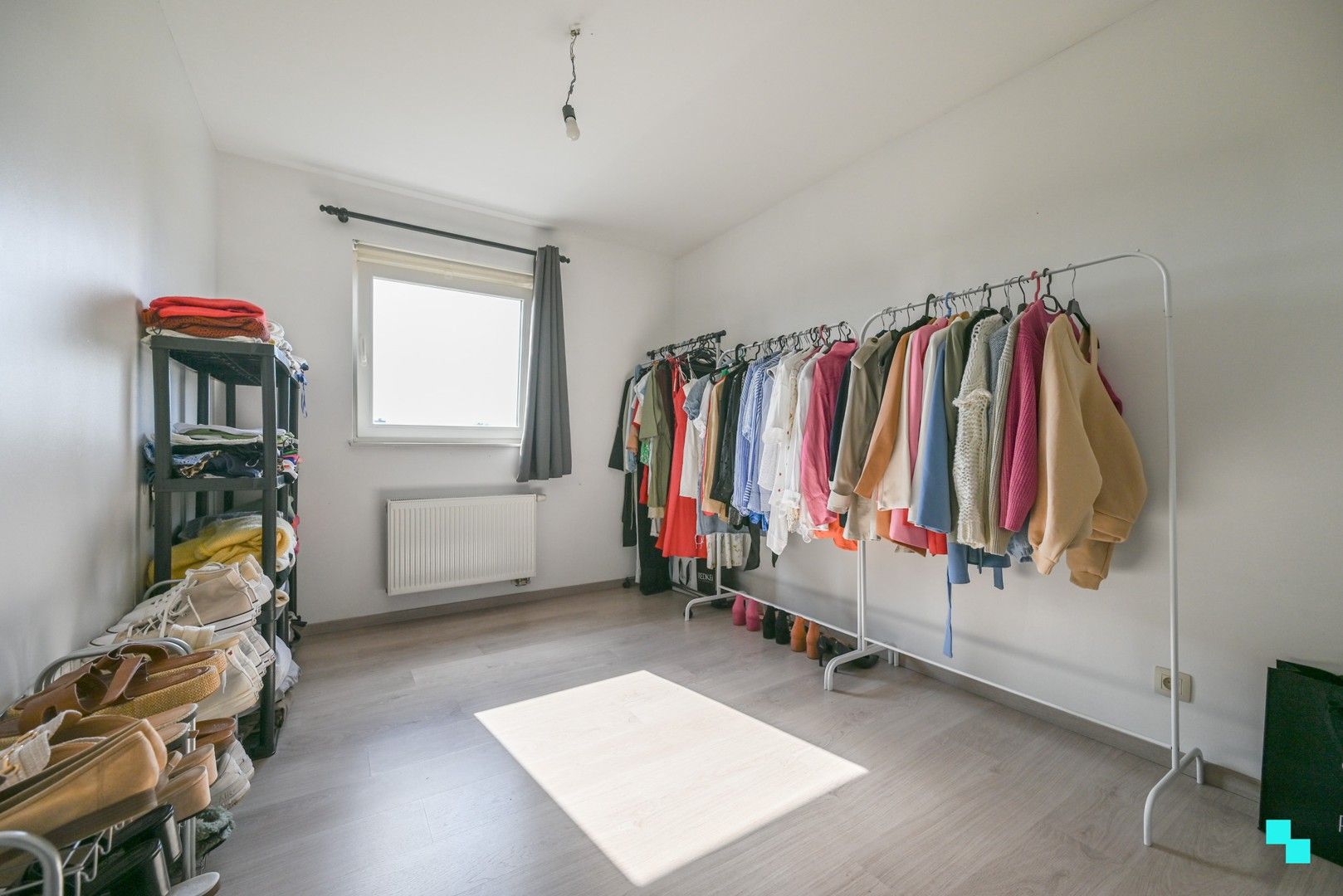 Instapklare woning op gegeerde verkaveling te Izegem foto 21