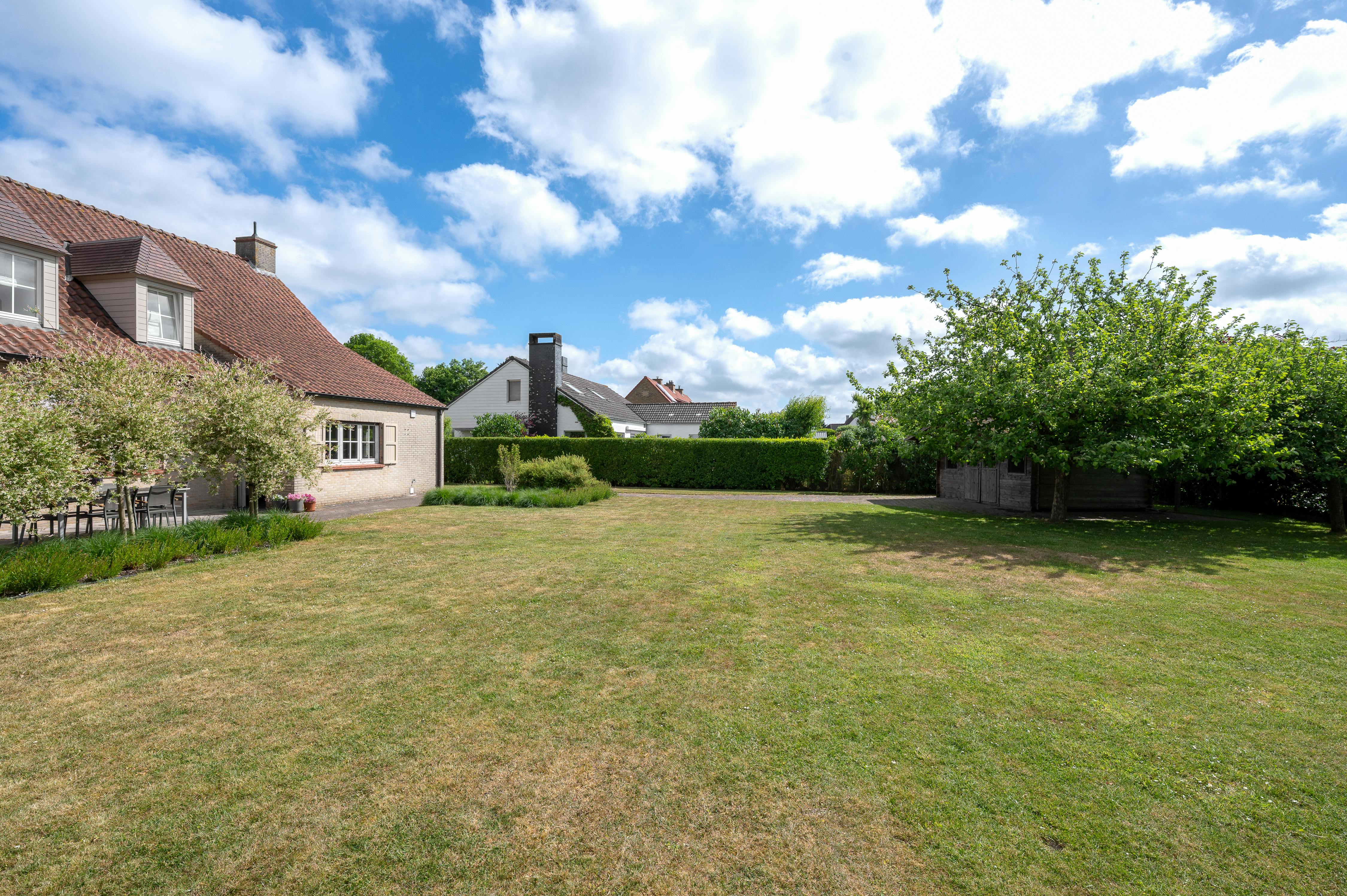 Villa op perceel van 916m² te koop in Knokke-Heist foto 5