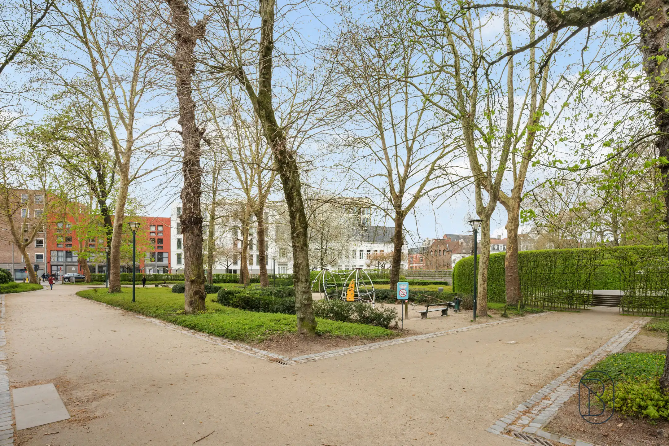 Charmante herenwoning met 5 slk en prachtige stadstuin  foto 8