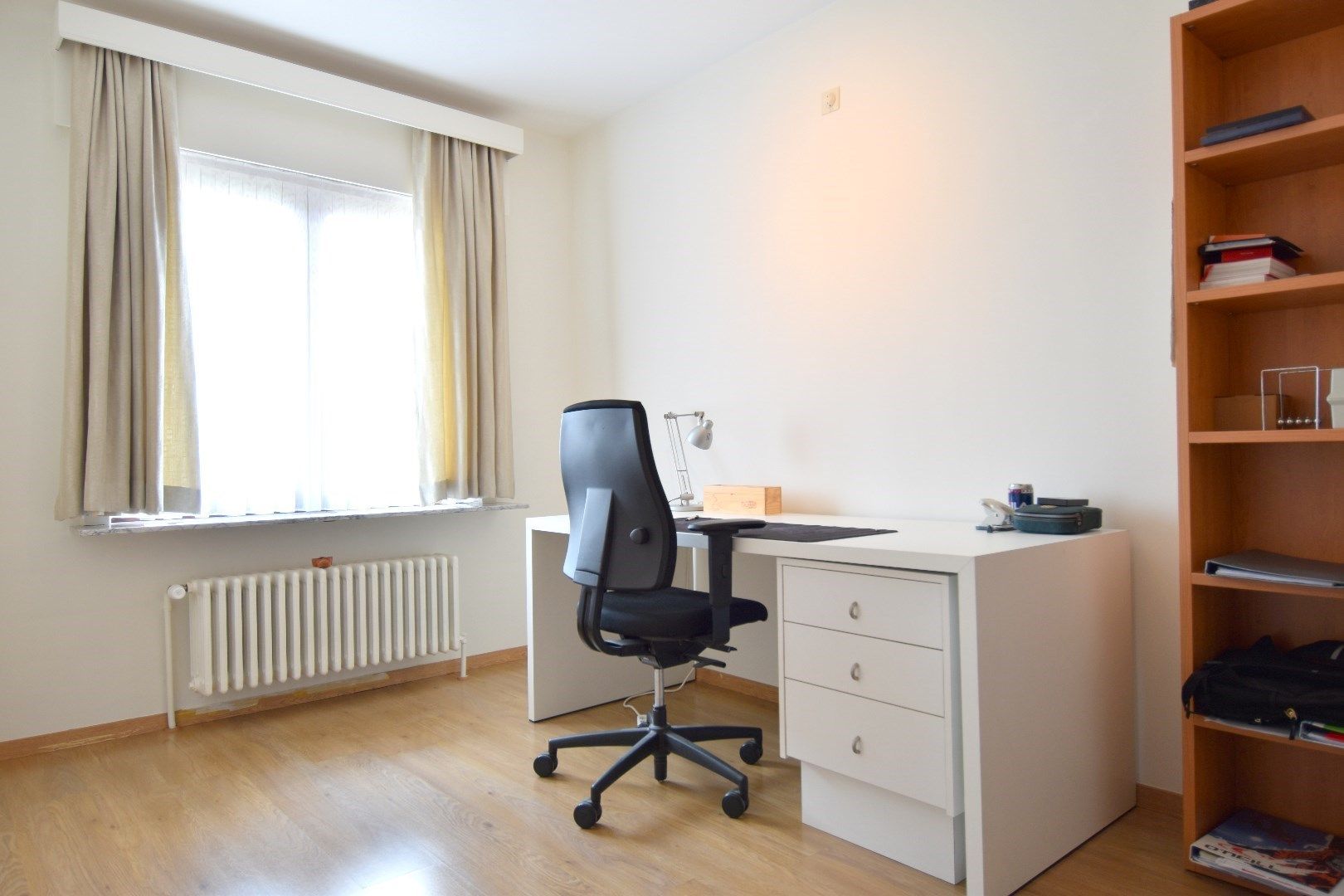 Ruim en gezellig 3-slaapkamerappartement vlakbij Heule-centrum foto 9