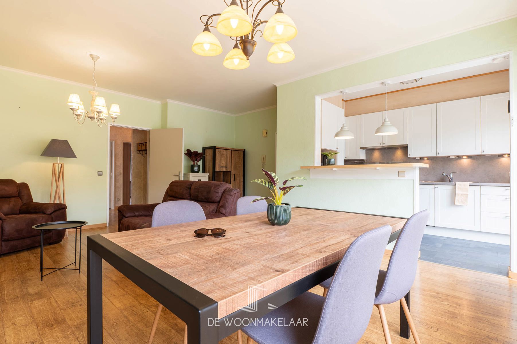 Hoekappartement met 3 slaapkamers, balkon en optioneel garagebox foto {{pictureIndex}}