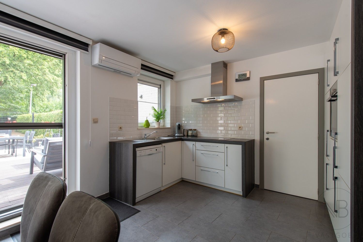 Instapklaar appartement met 1 slaapkamer foto 8