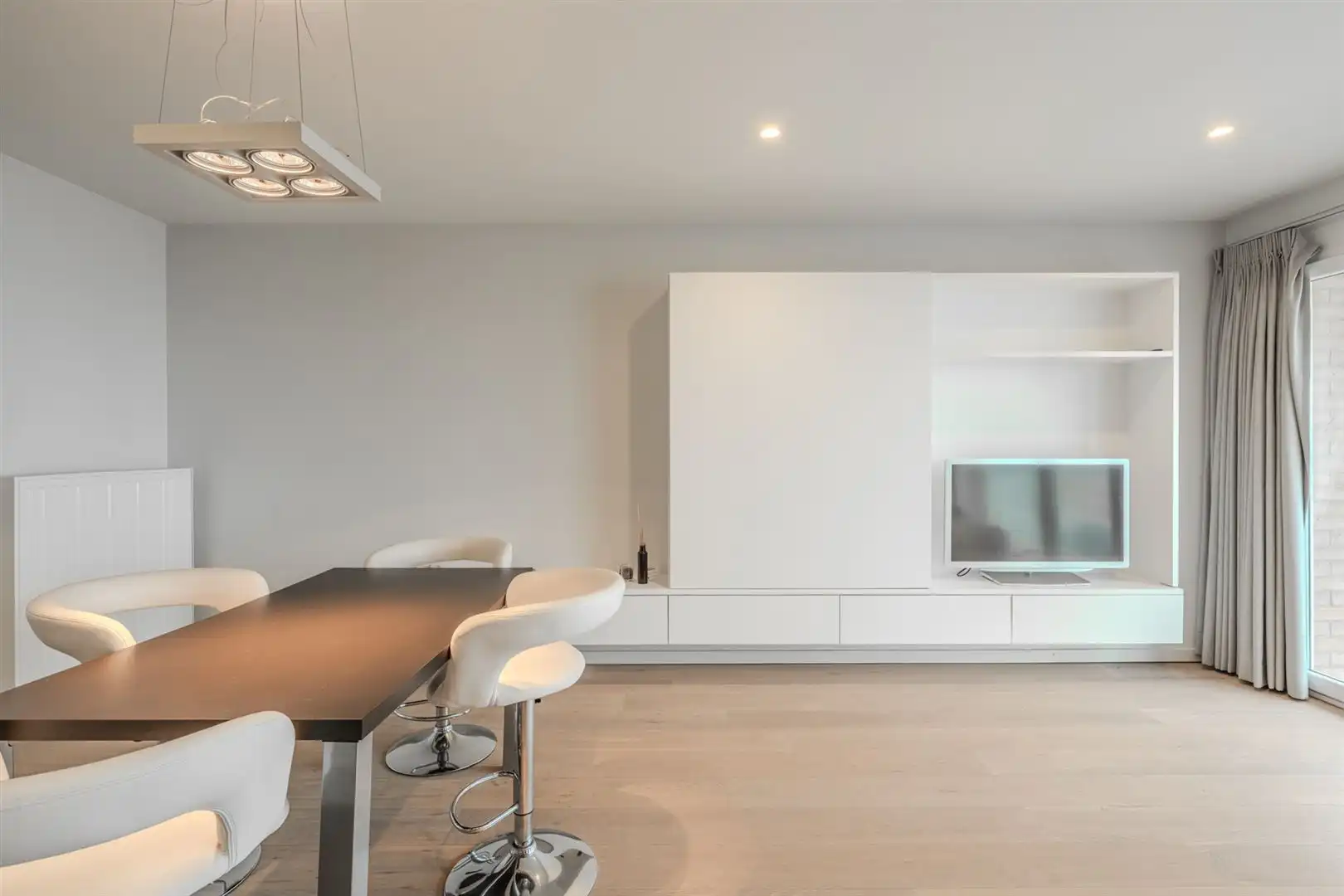 Modern Appartement met Zeezicht in Middelkerke foto 3