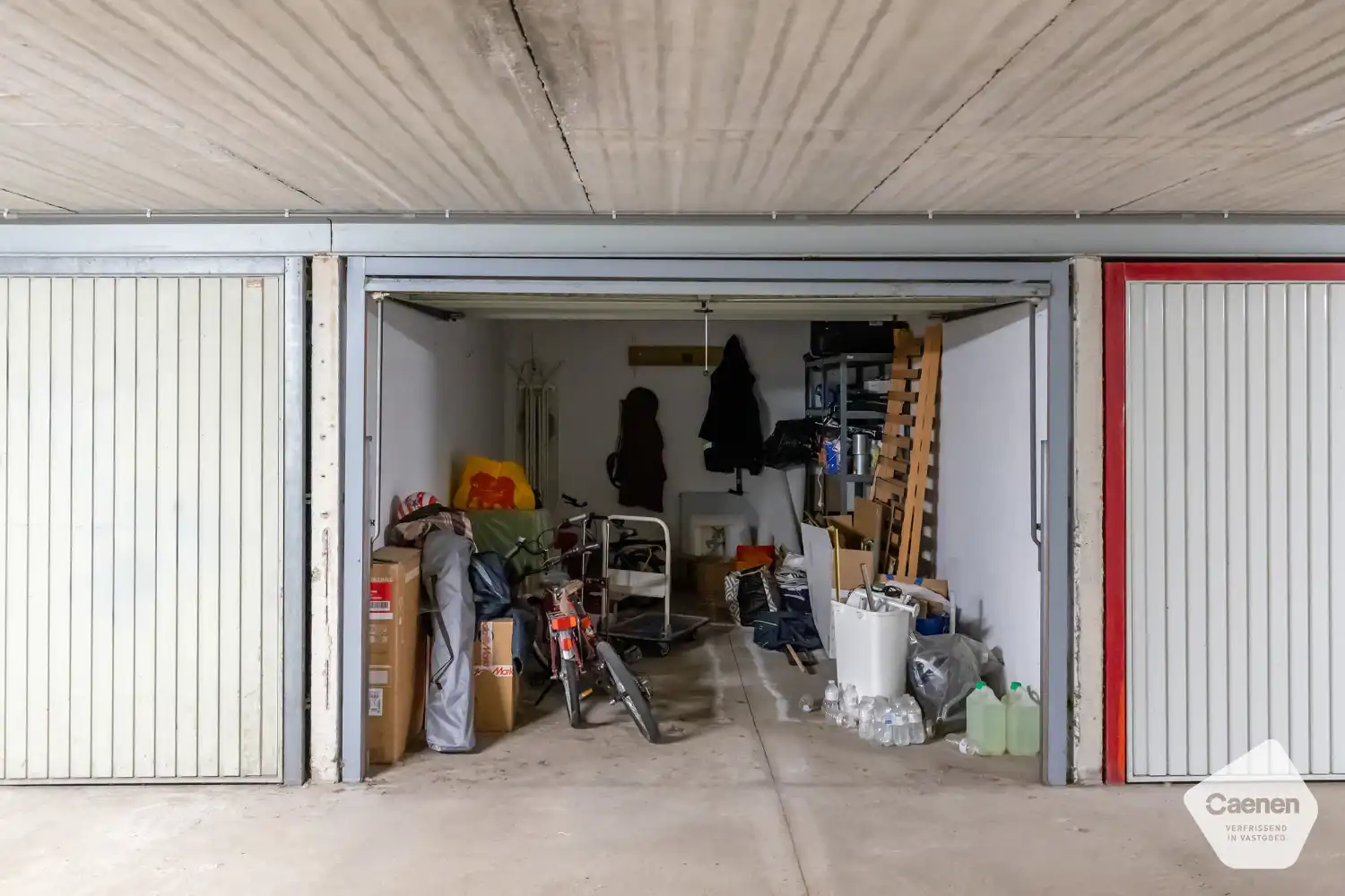 Instapklare vakantiewoning met 4 slaapkamer en garage foto 13